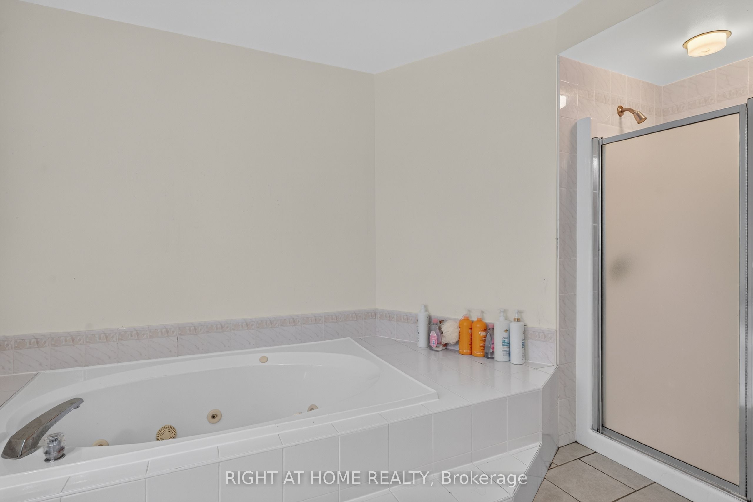 12 Baslaw Drive Property Photo 29