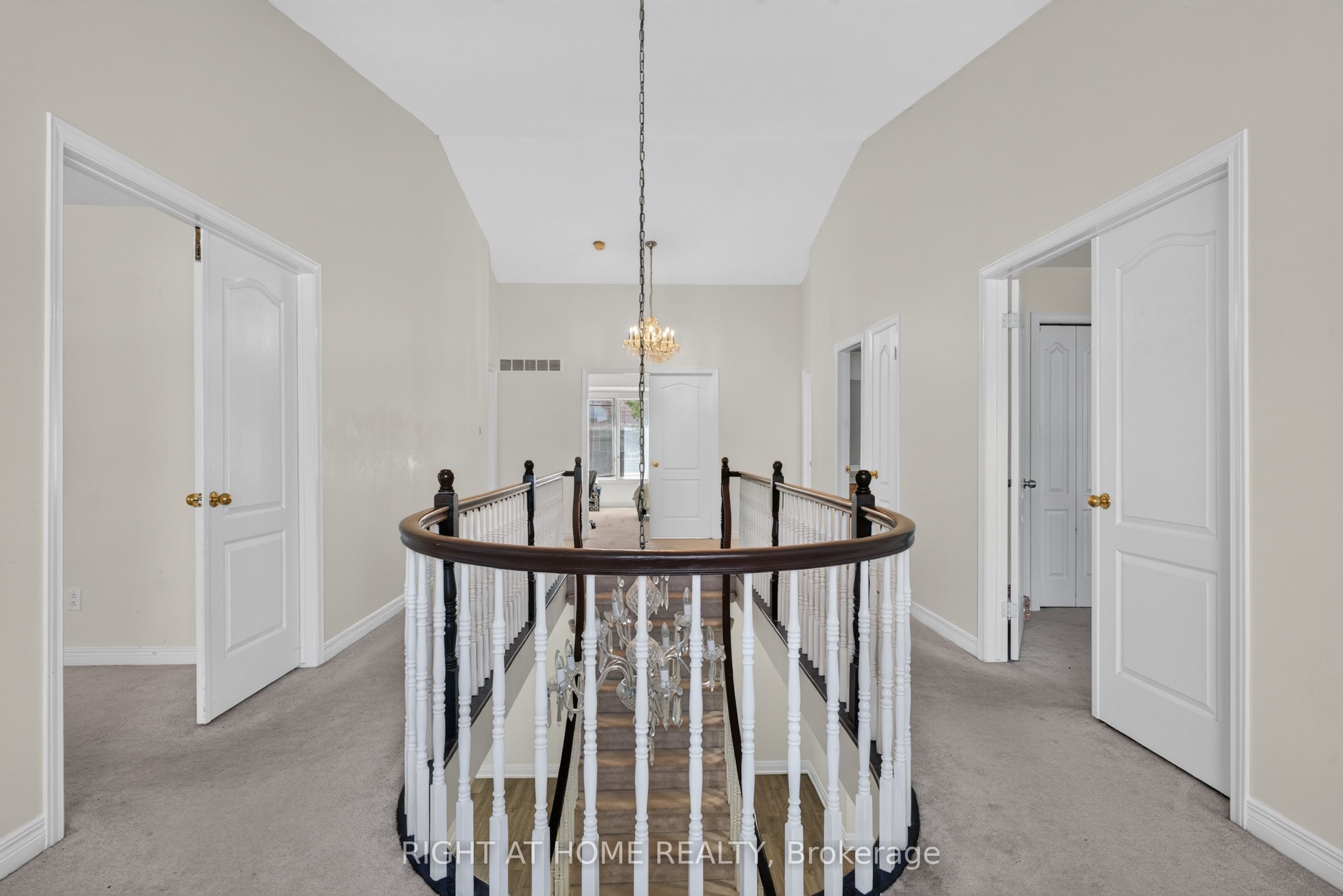 12 Baslaw Drive Property Photo 31