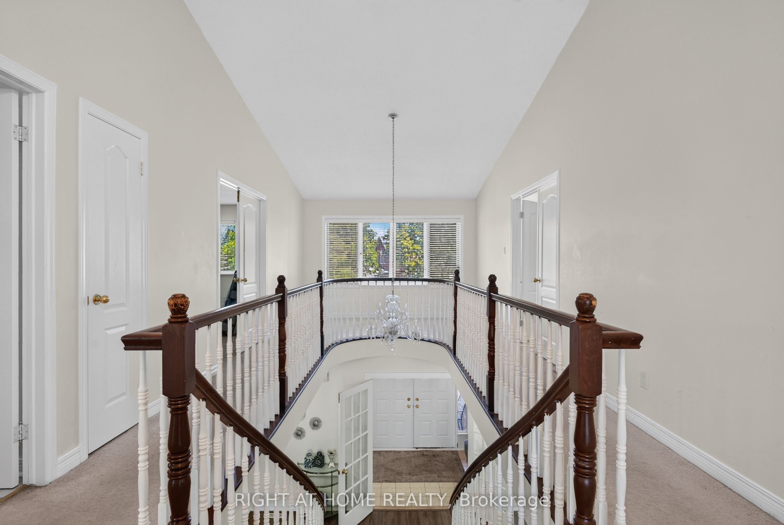 12 Baslaw Drive Property Photo 33