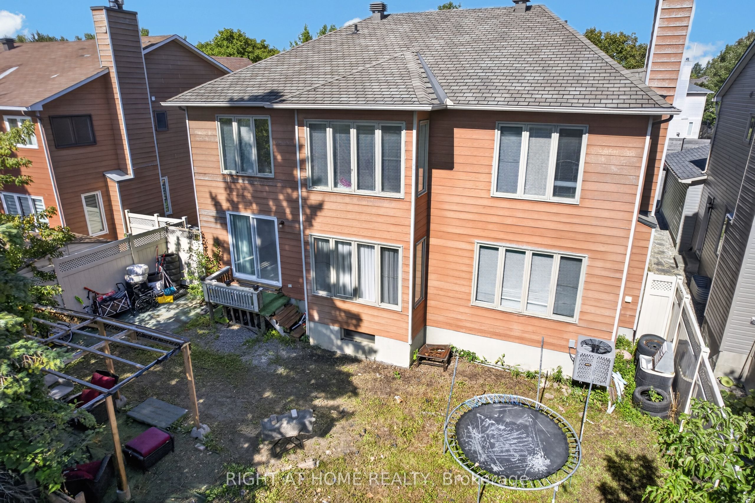 12 Baslaw Drive Property Photo 40