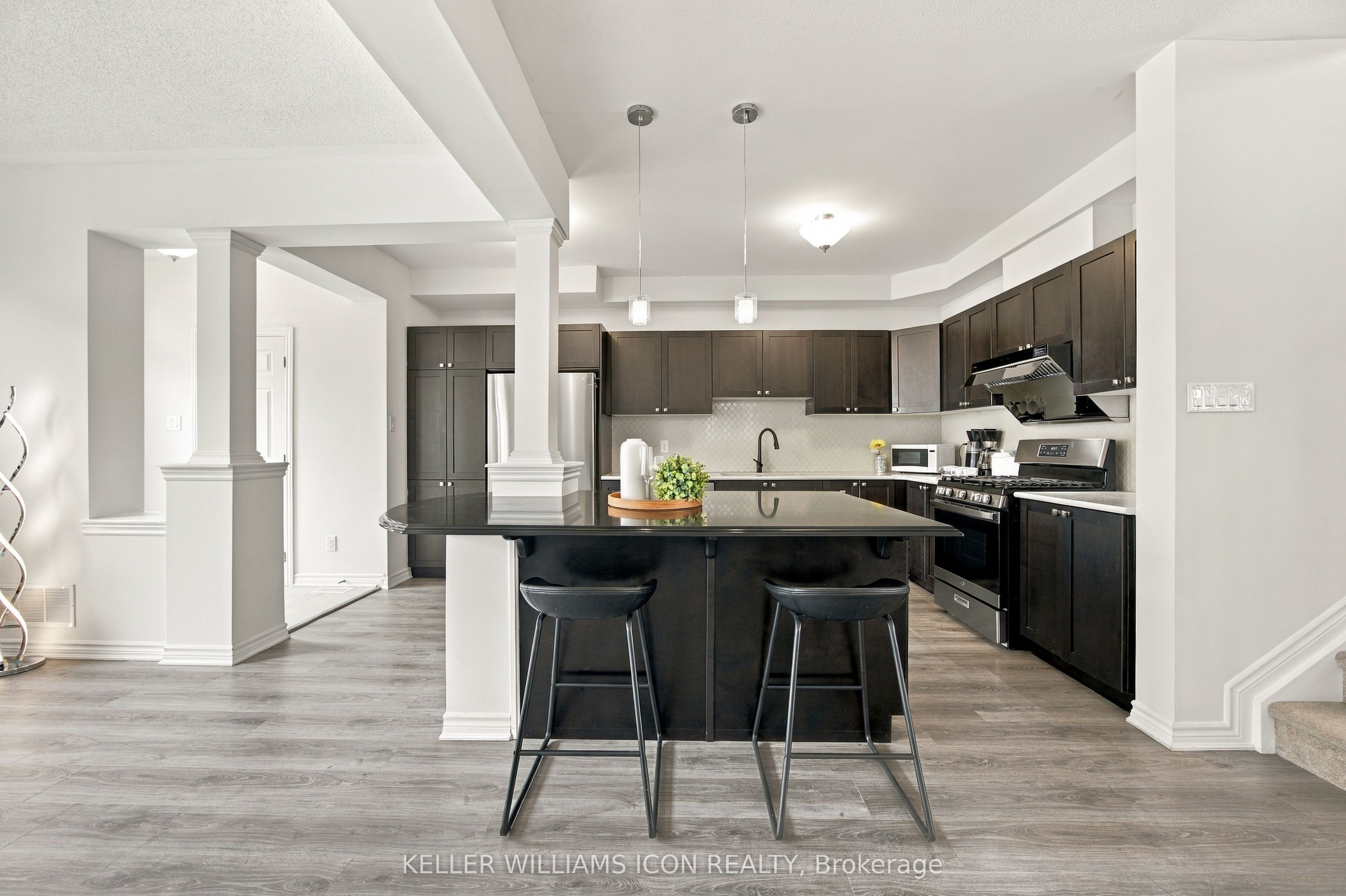504 Alcor Terrace Property Photo 12