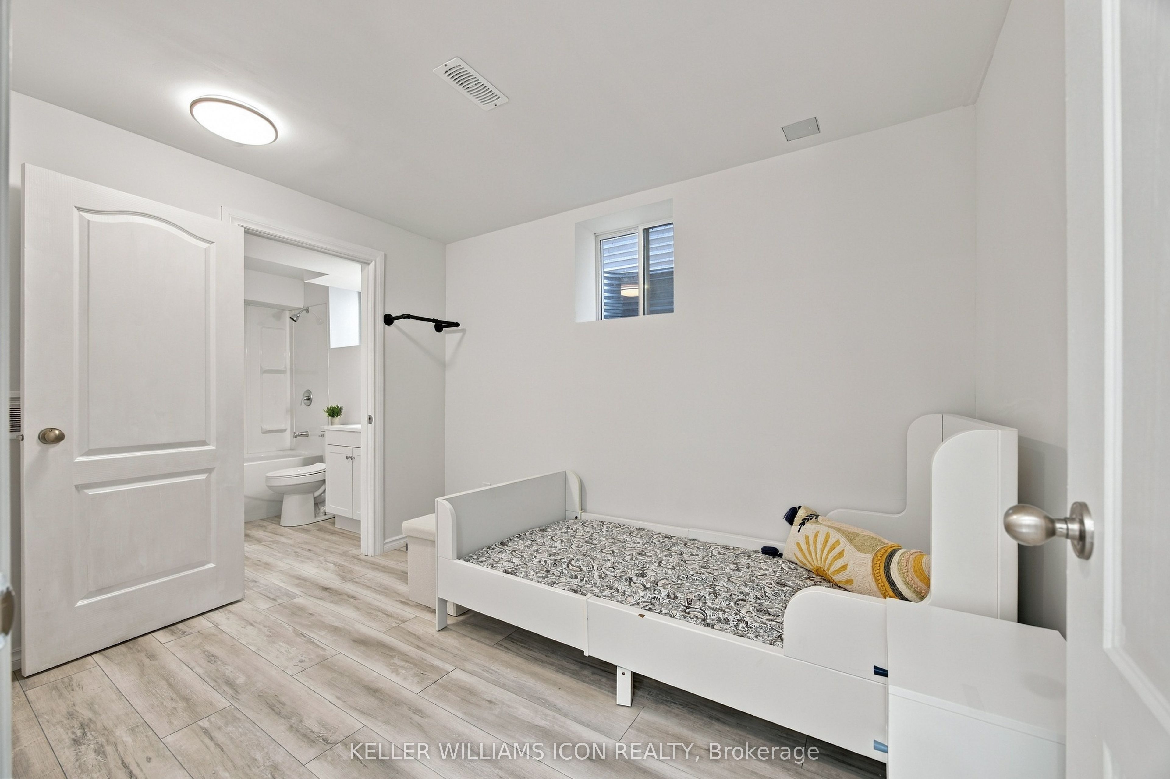504 Alcor Terrace Property Photo 39