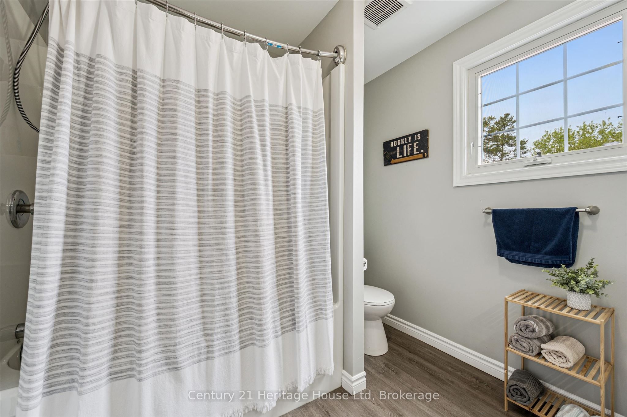 584077 Beachville Road Property Photo 11