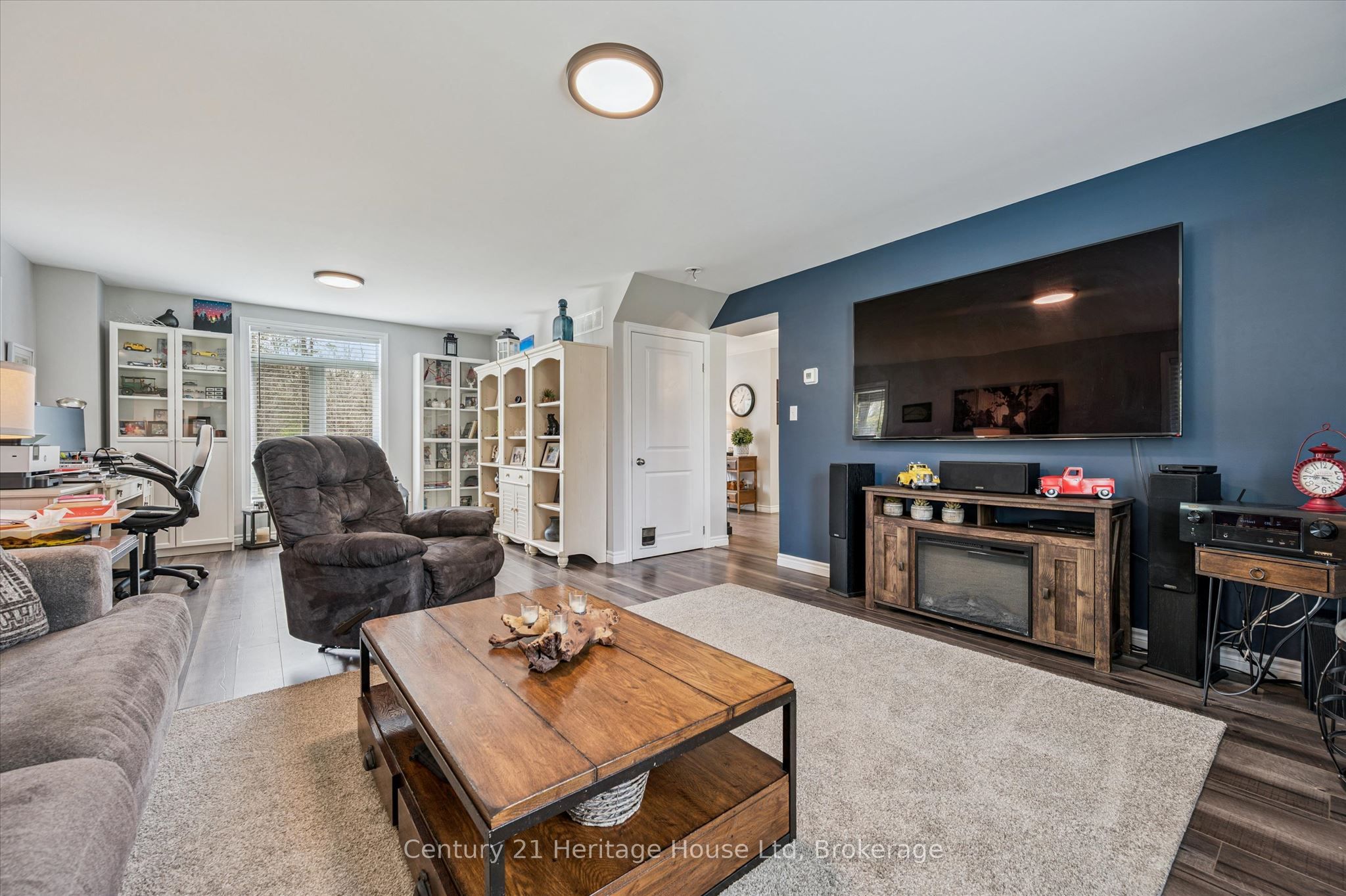 584077 Beachville Road Property Photo 20