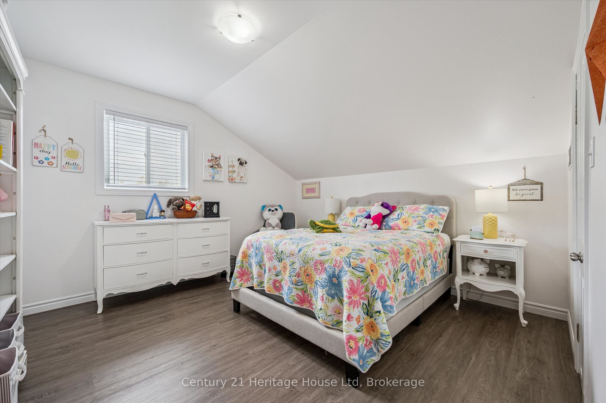 584077 Beachville Road Property Photo 27