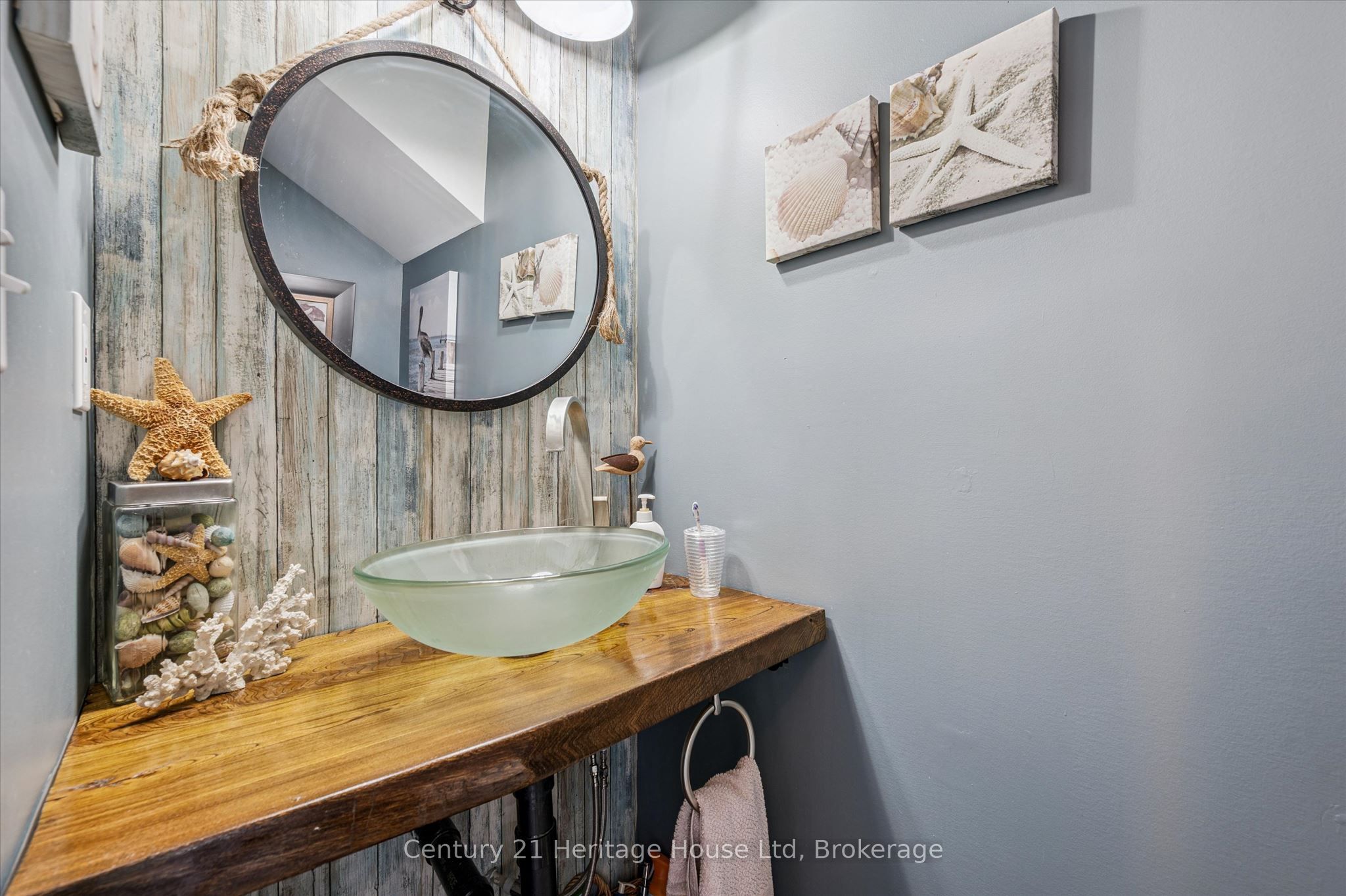 584077 Beachville Road Property Photo 31