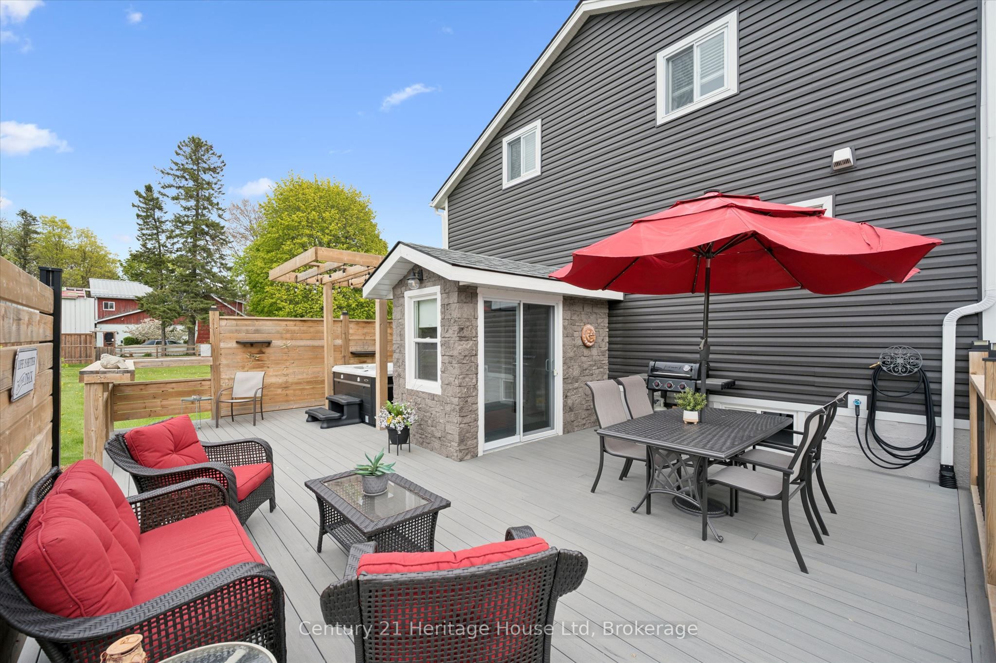 584077 Beachville Road Property Photo 35