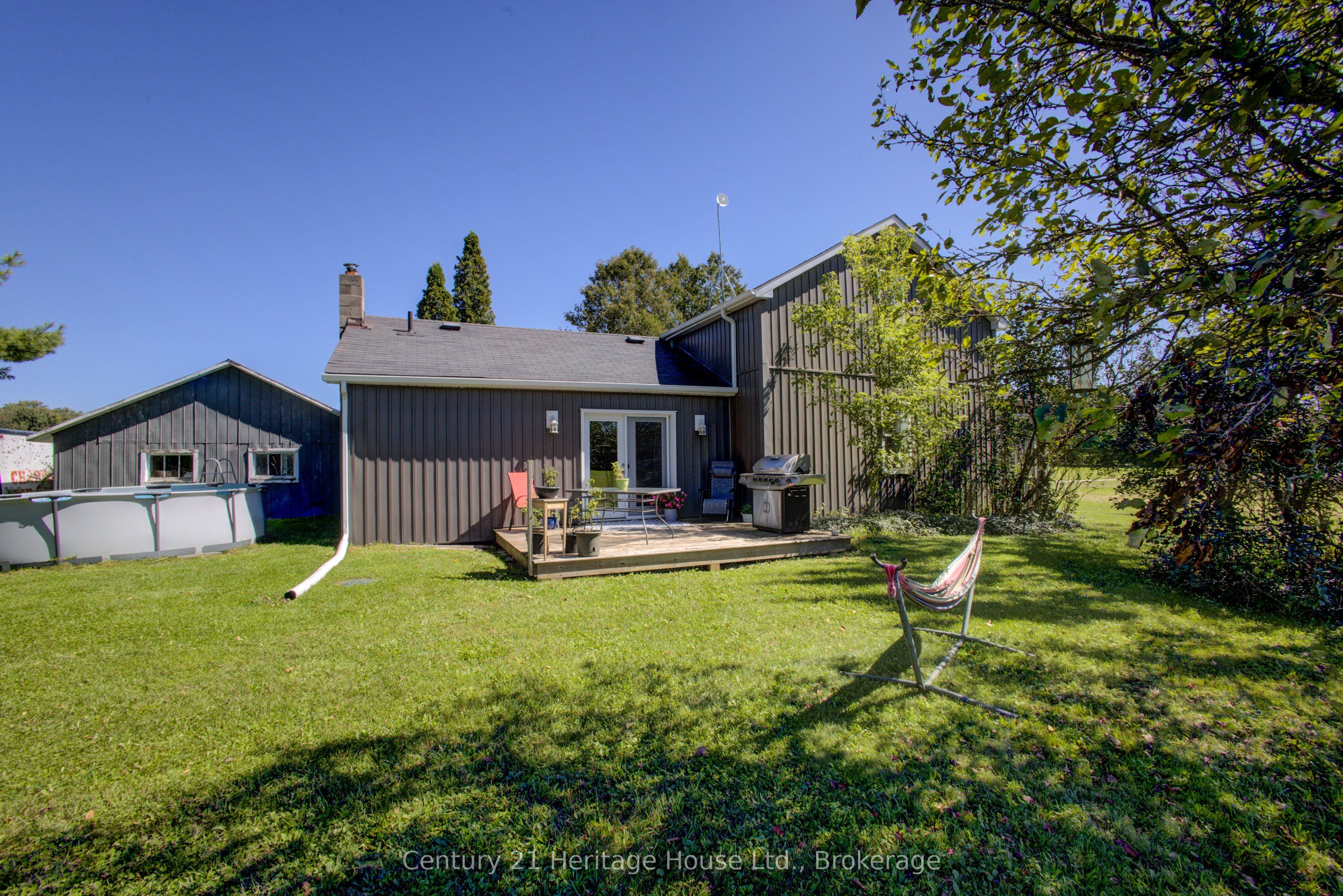 343509 North Line Property Photo 7