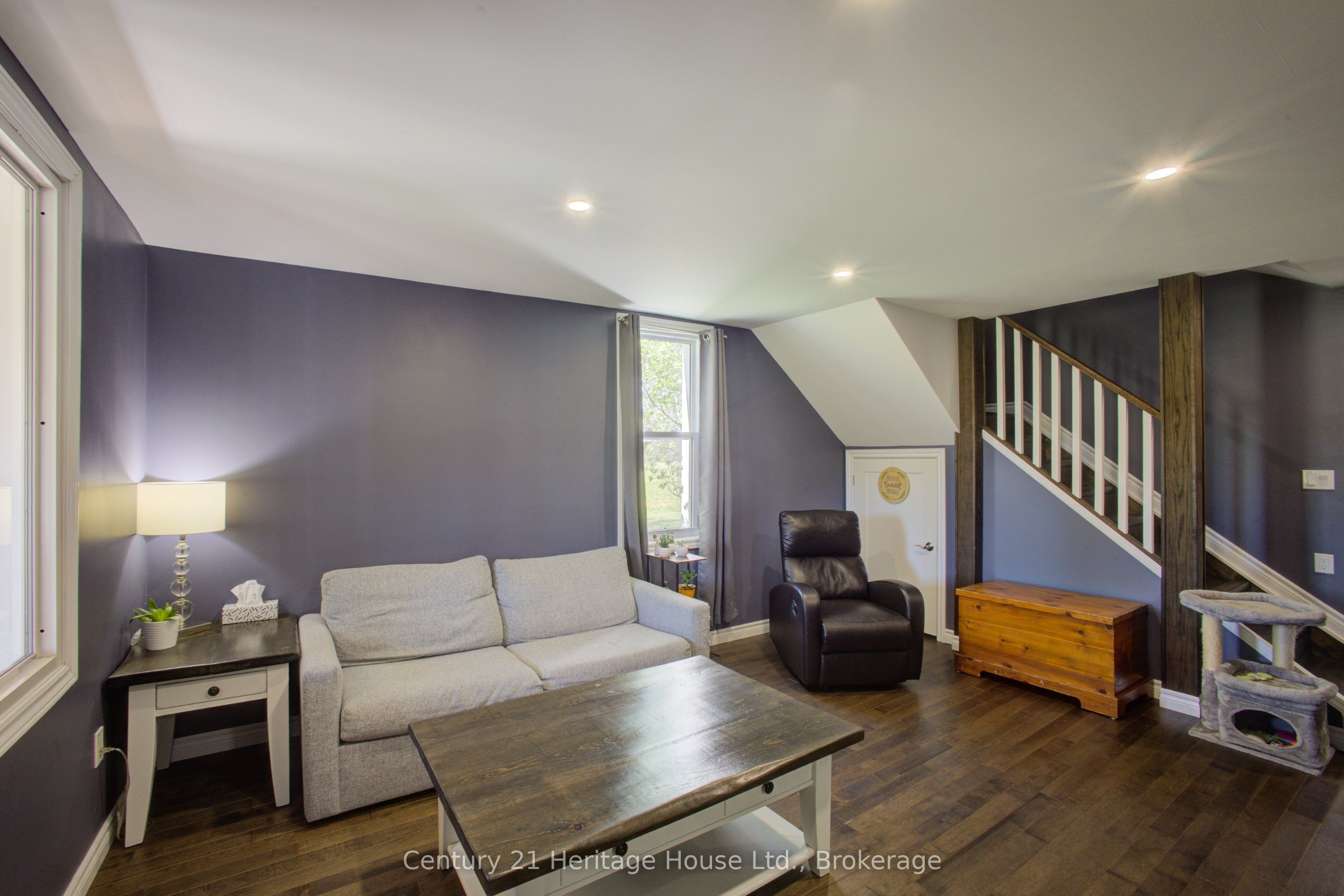 343509 North Line Property Photo 11