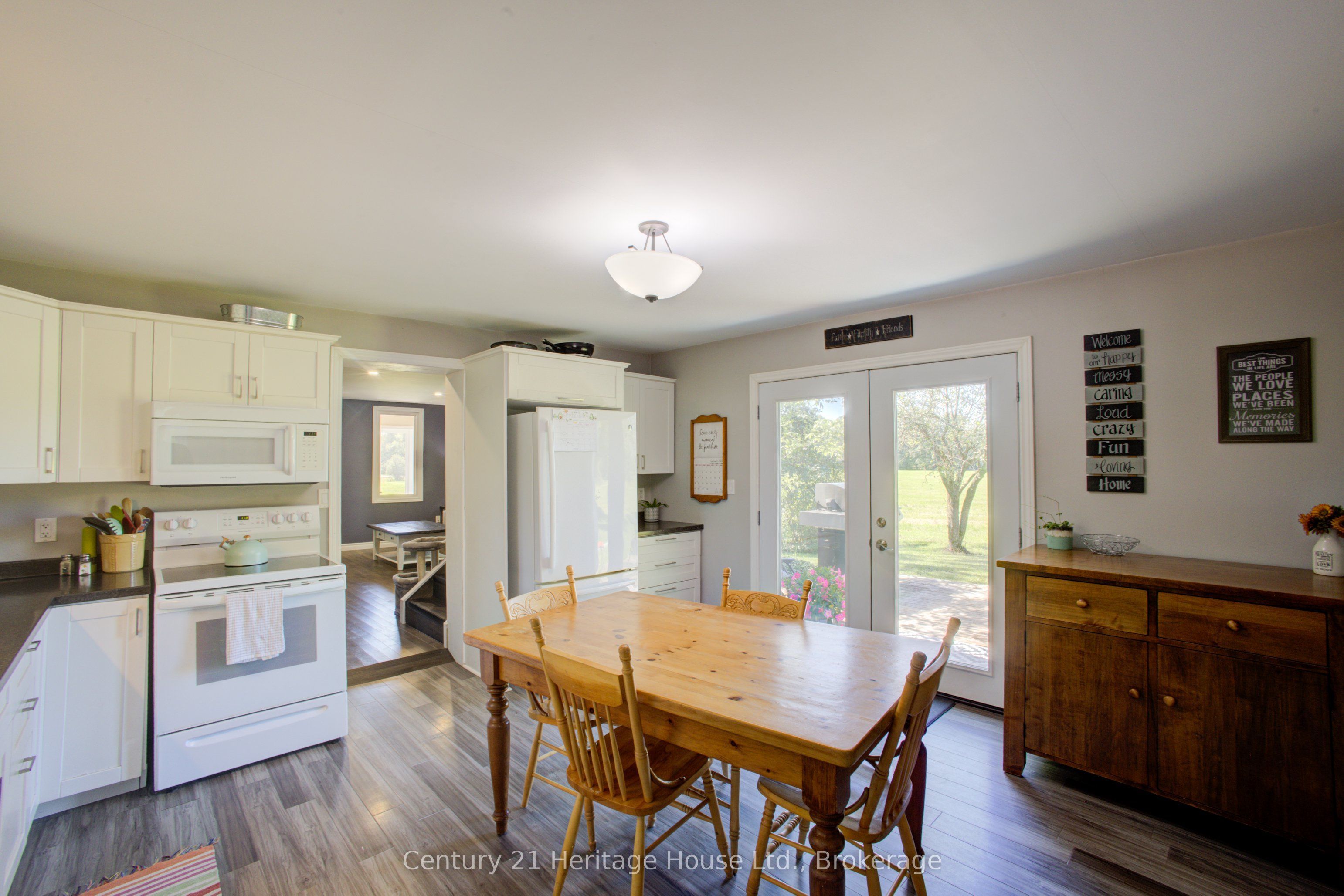 343509 North Line Property Photo 15