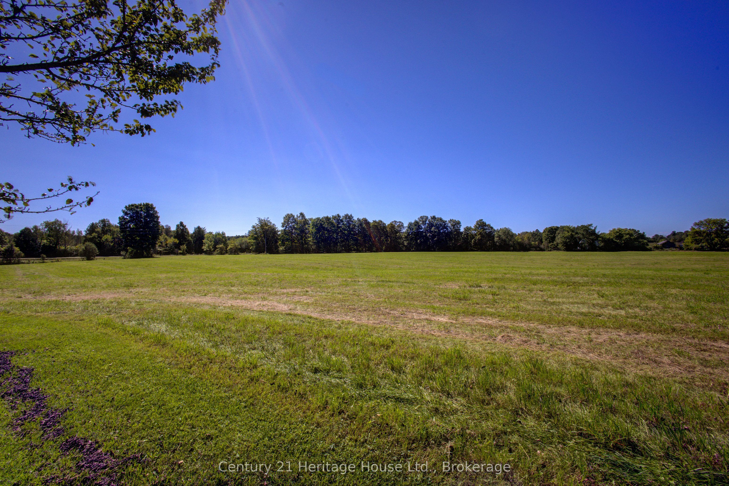 343509 North Line Property Photo 24