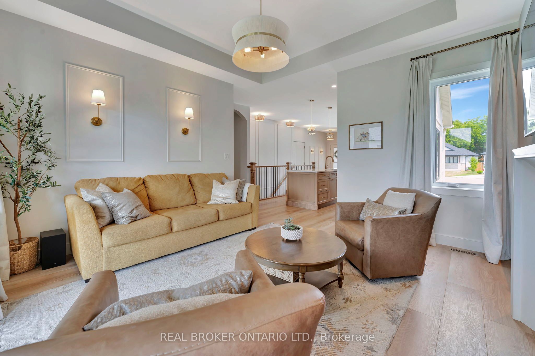 10 Macneil Court Property Photo 16