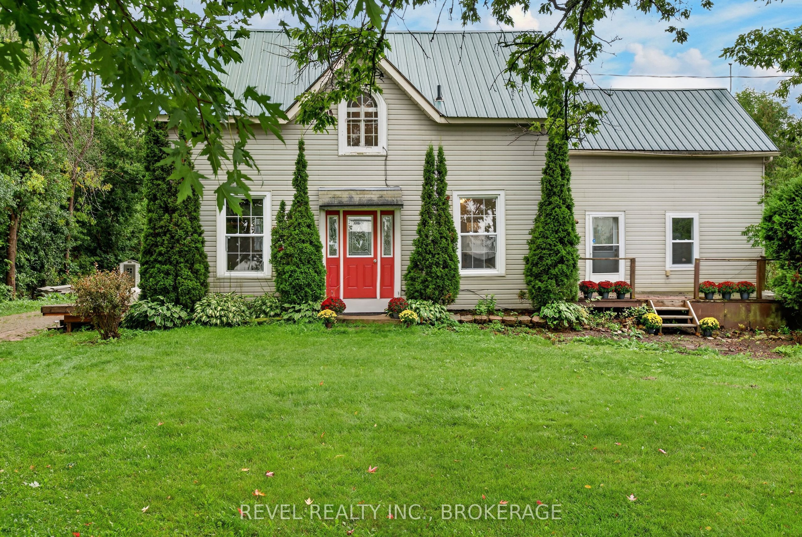 275 Haig Road Property Photo 3