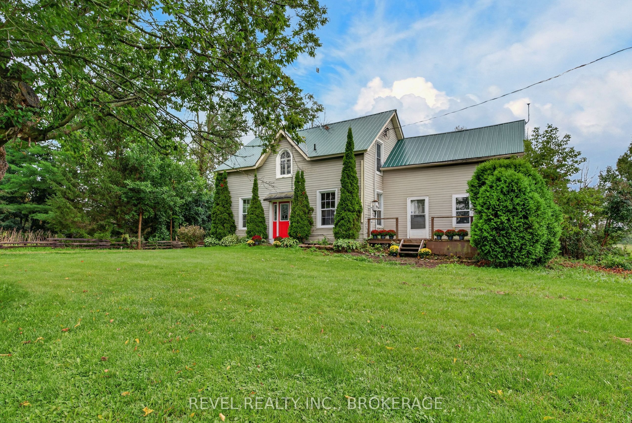 275 Haig Road Property Photo 4
