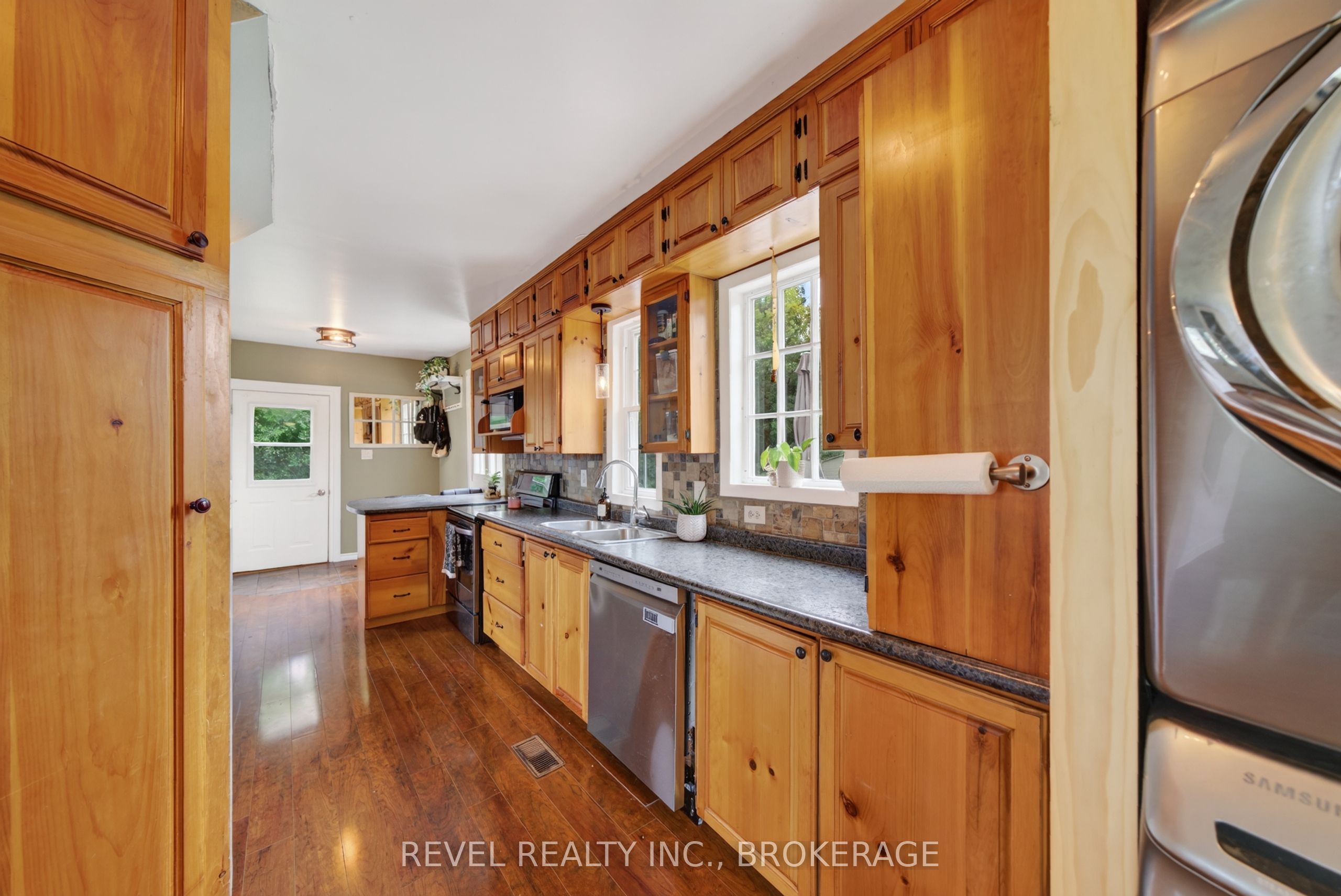 275 Haig Road Property Photo 9