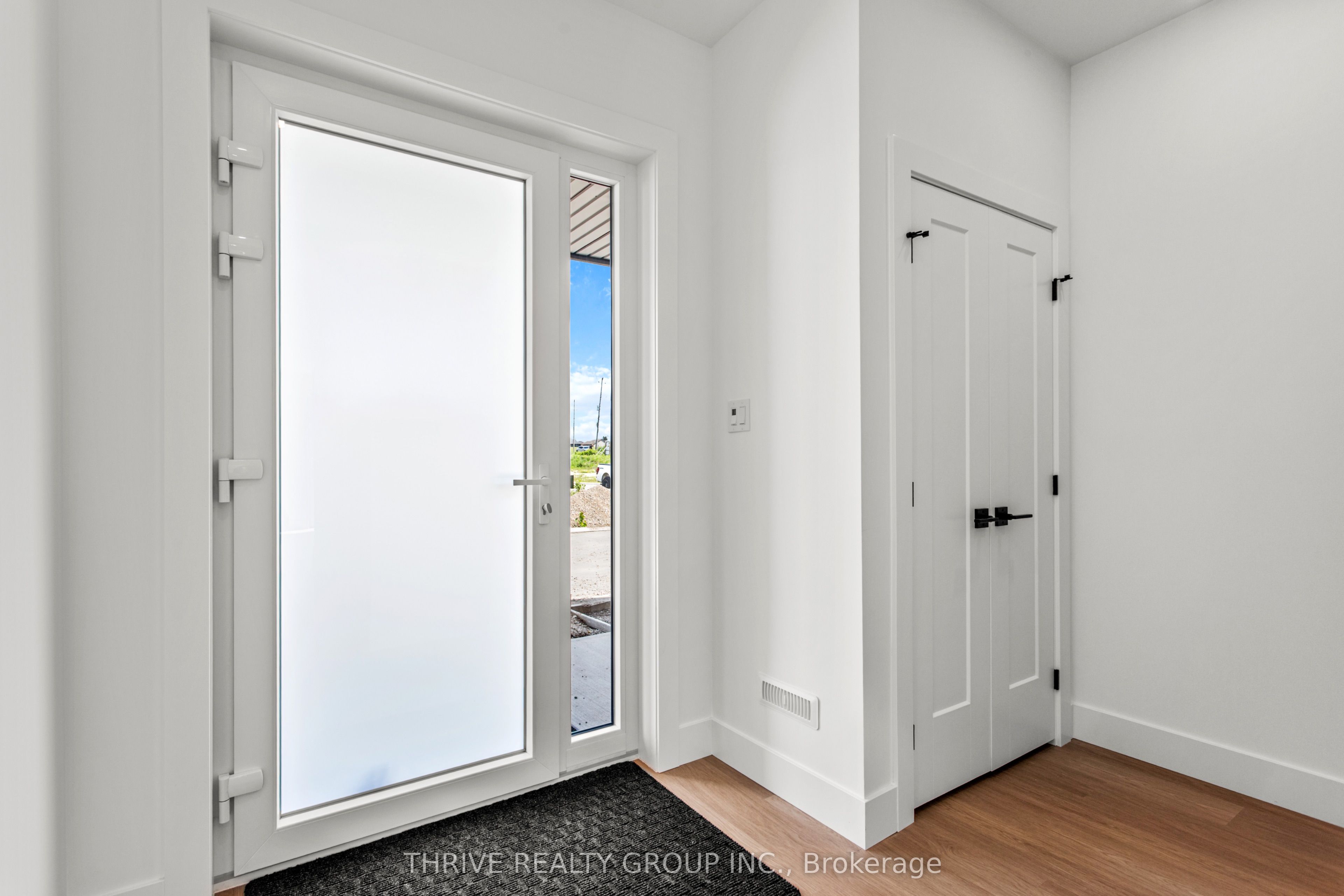 2927 Petty Road Property Photo 6