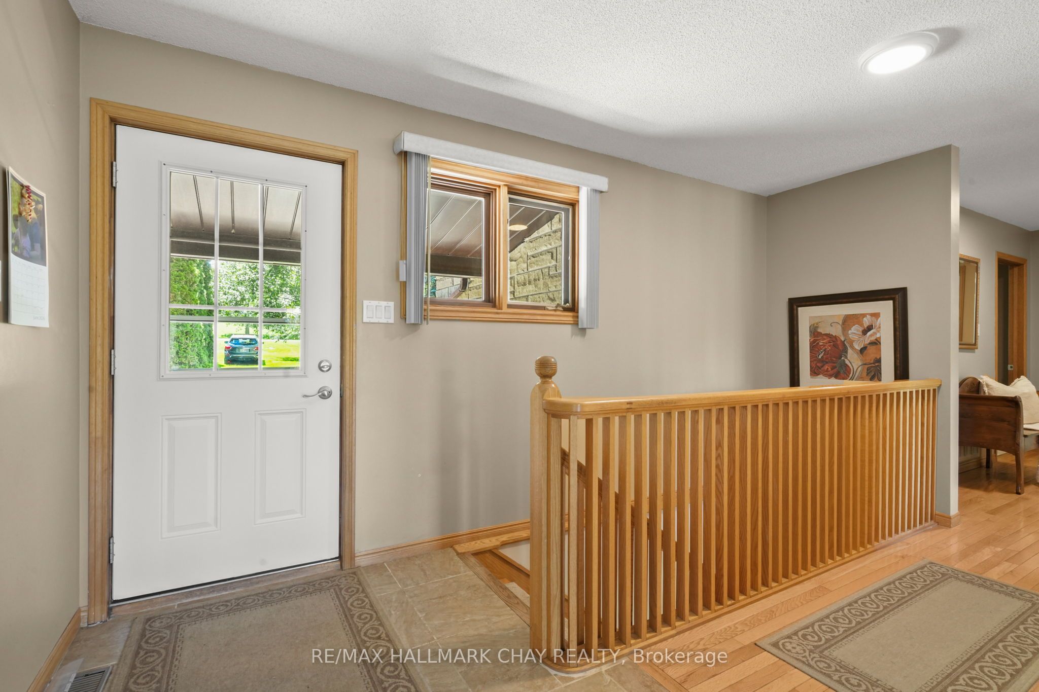 877065 Fifth Line Property Photo 8