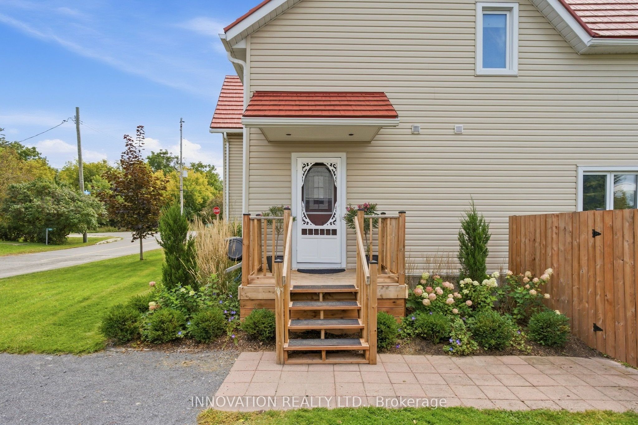 101 Mary Street Property Photo 4
