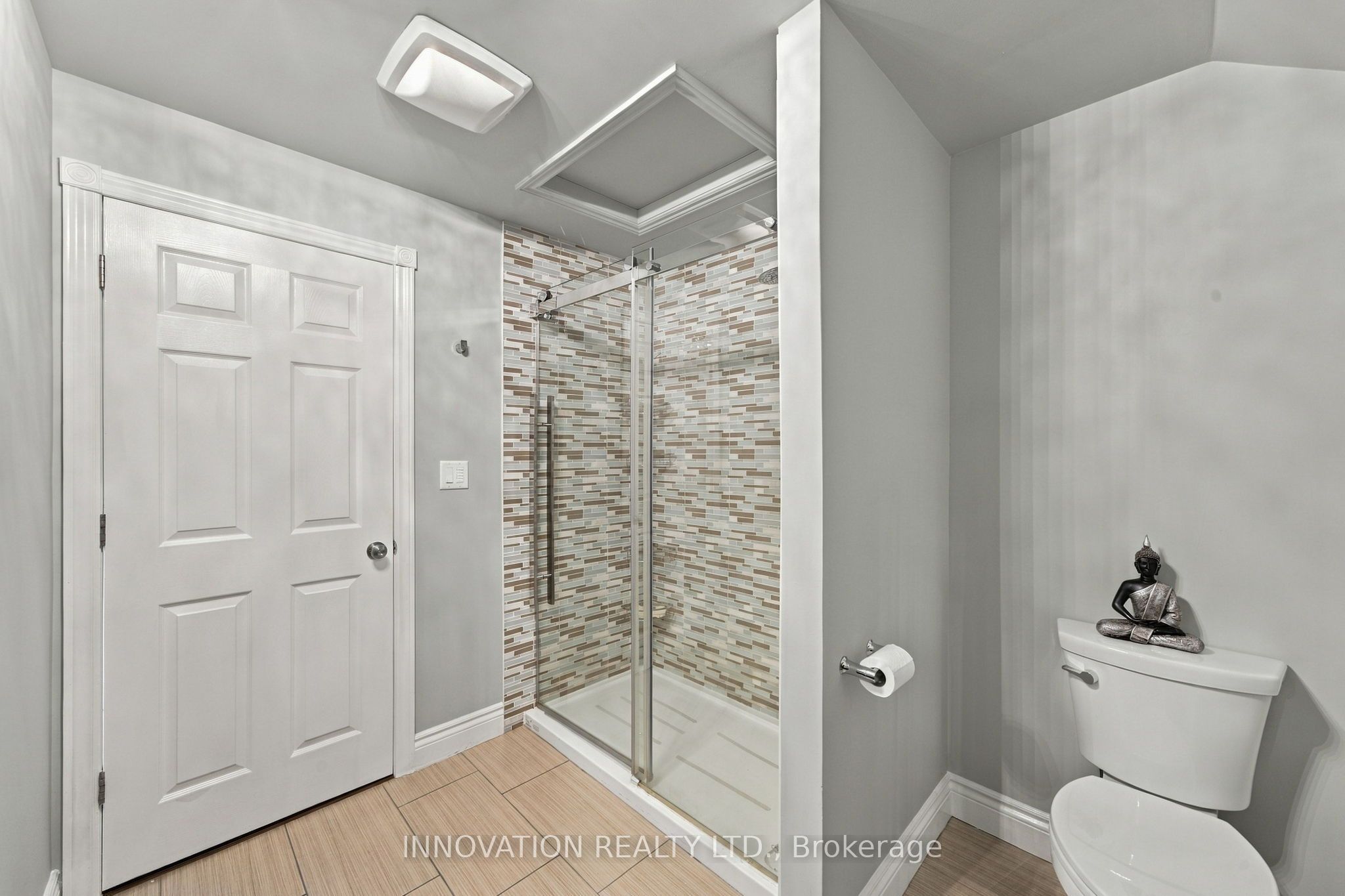 101 Mary Street Property Photo 34