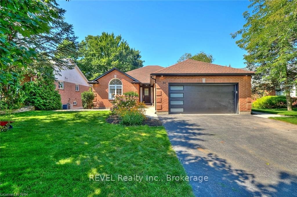 26 Oakridge Boulevard Property Photo 1