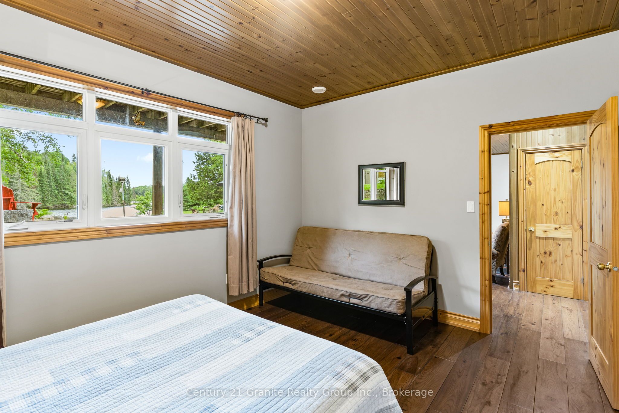 1003 Pontiac Drive Property Photo 34