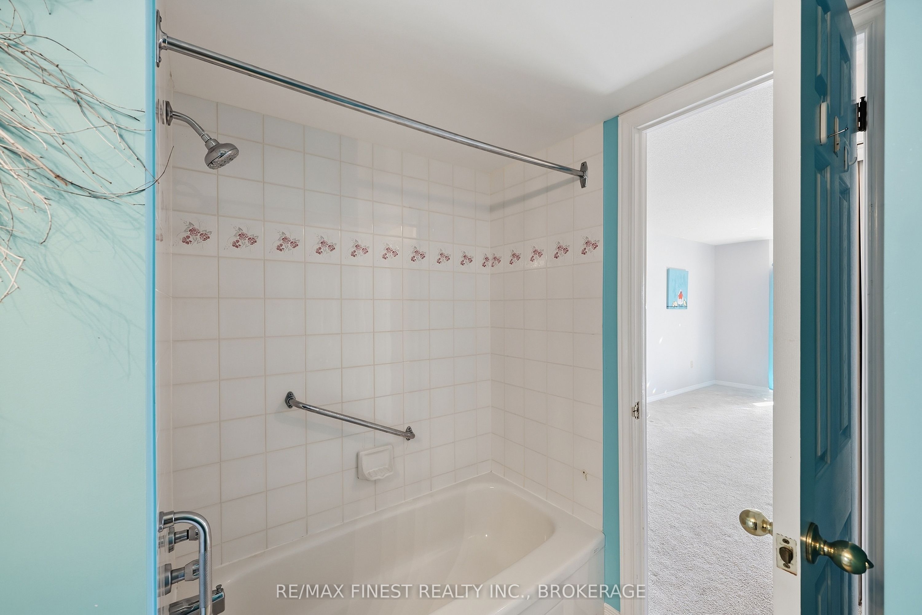 675 Davis Drive 504 Property Photo 33