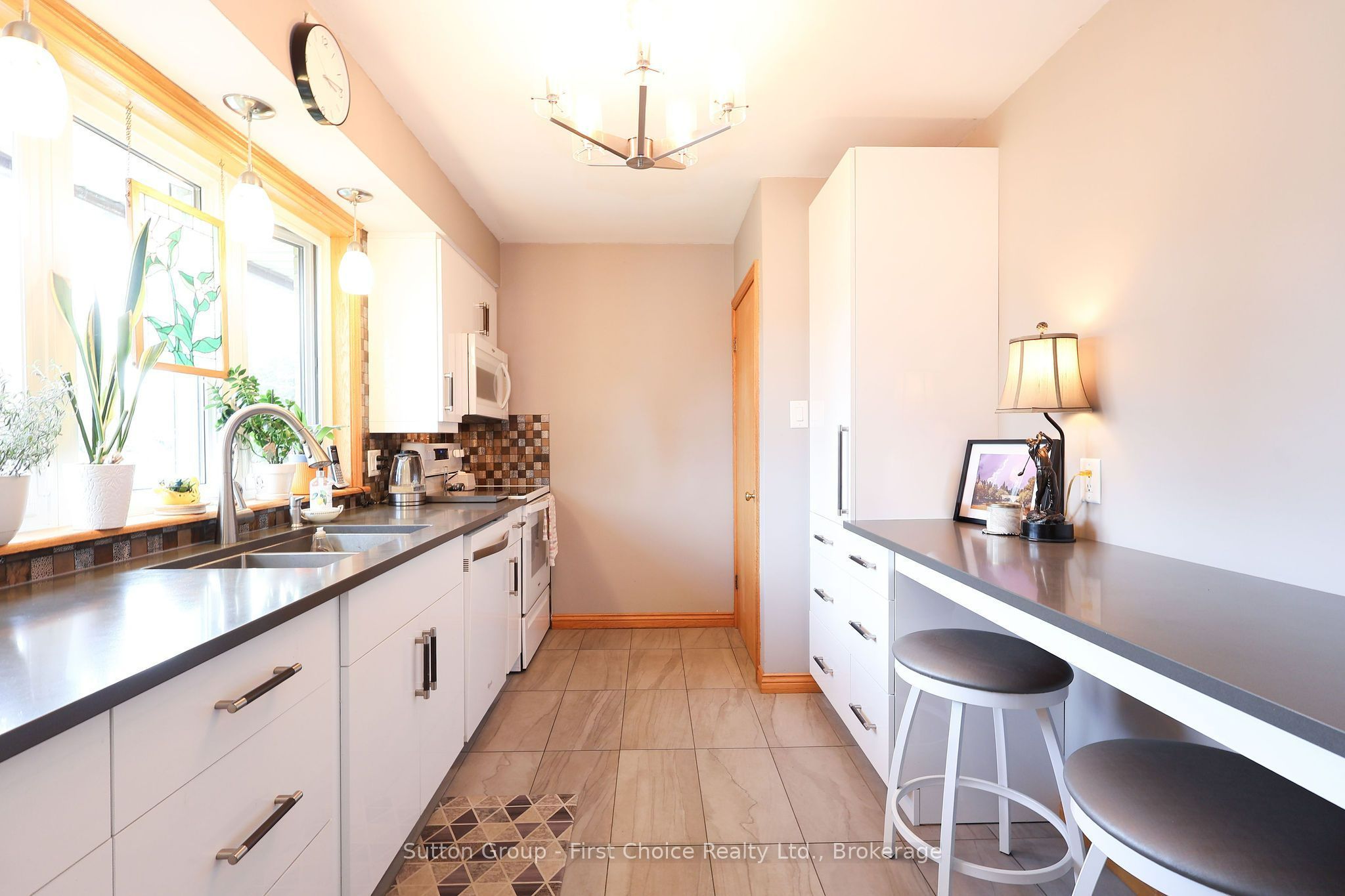 59 Easson Street Property Photo 11