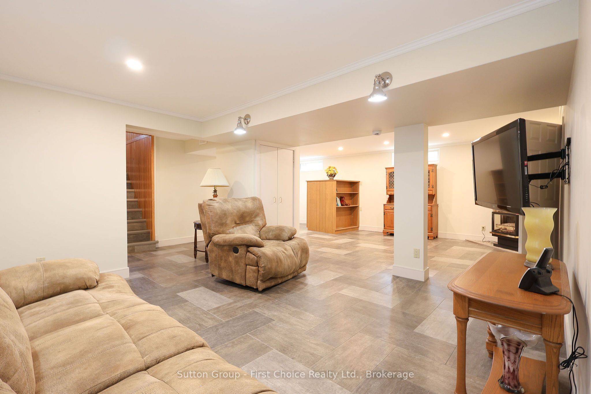 59 Easson Street Property Photo 38