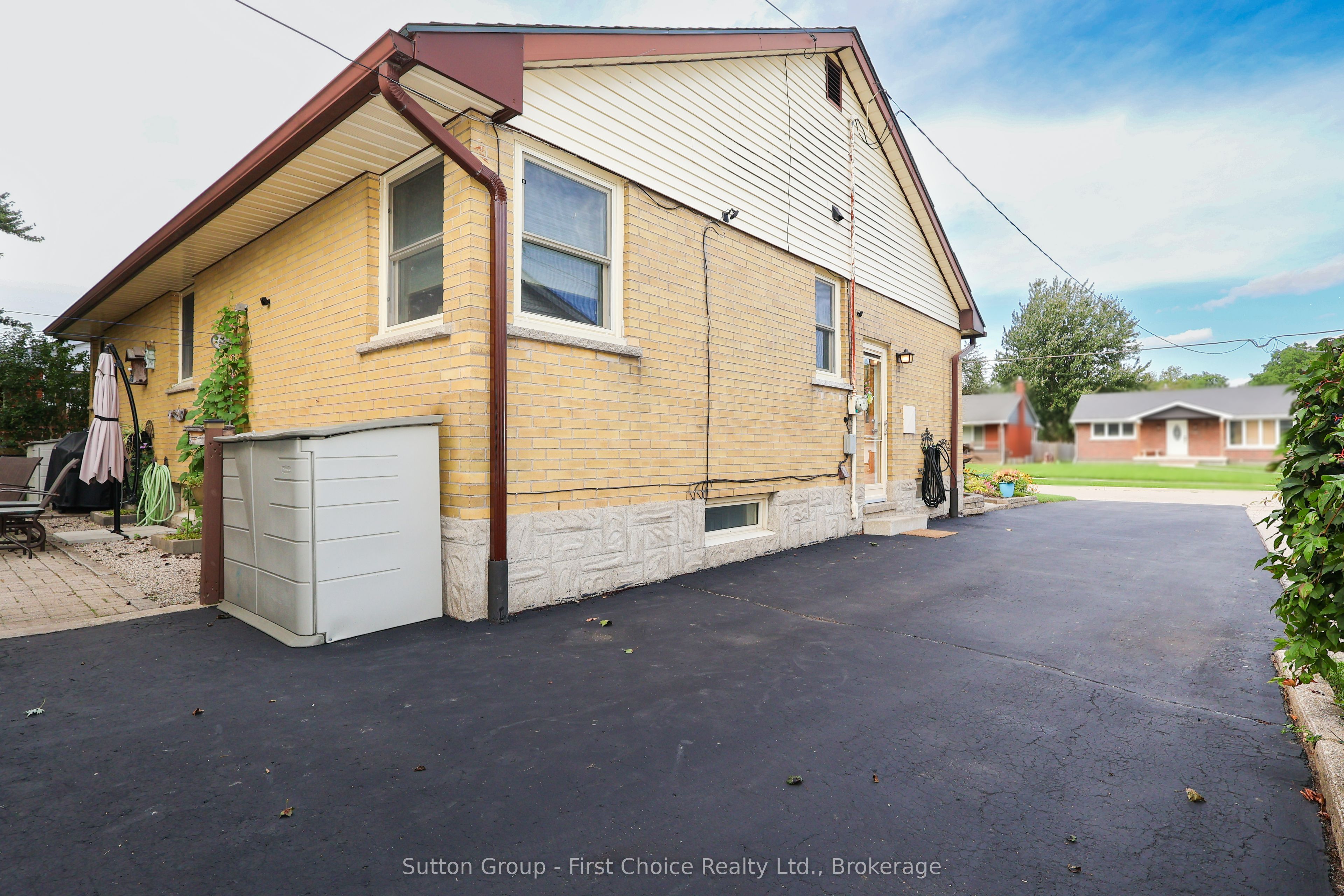59 Easson Street Property Photo 39