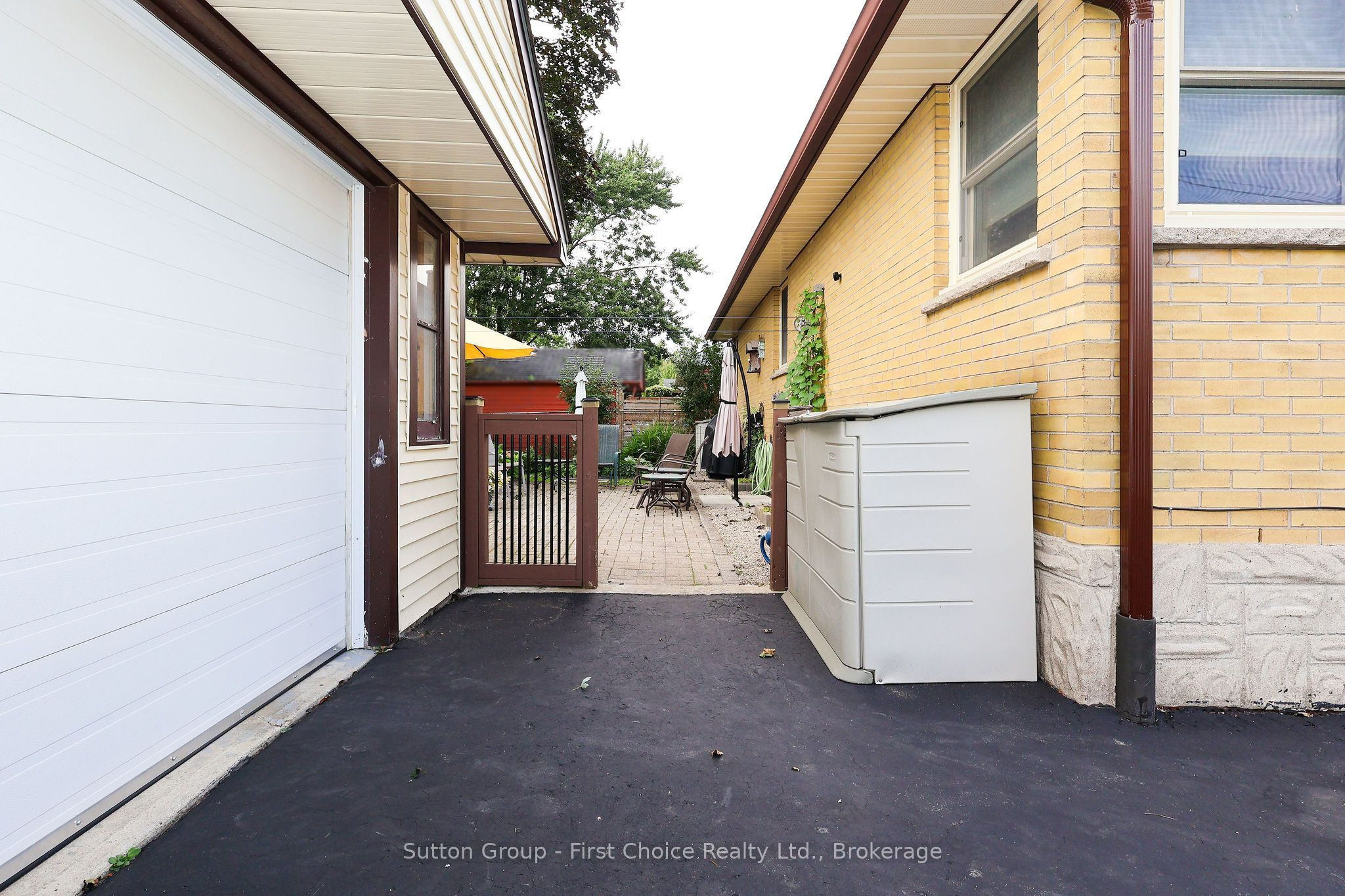 59 Easson Street Property Photo 40