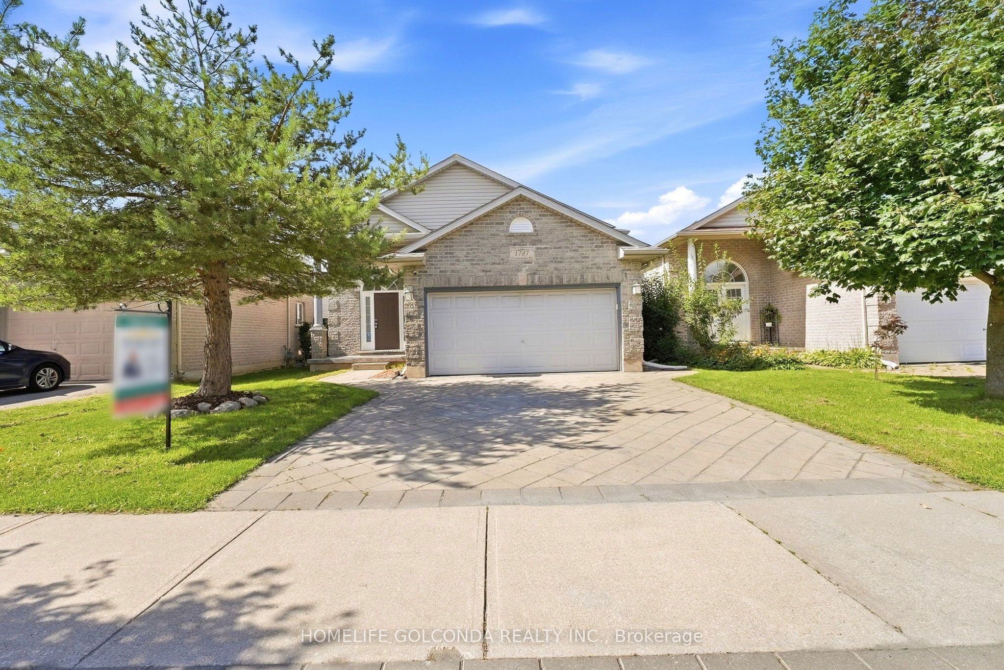 1707 Coronation Drive Property Photo 1