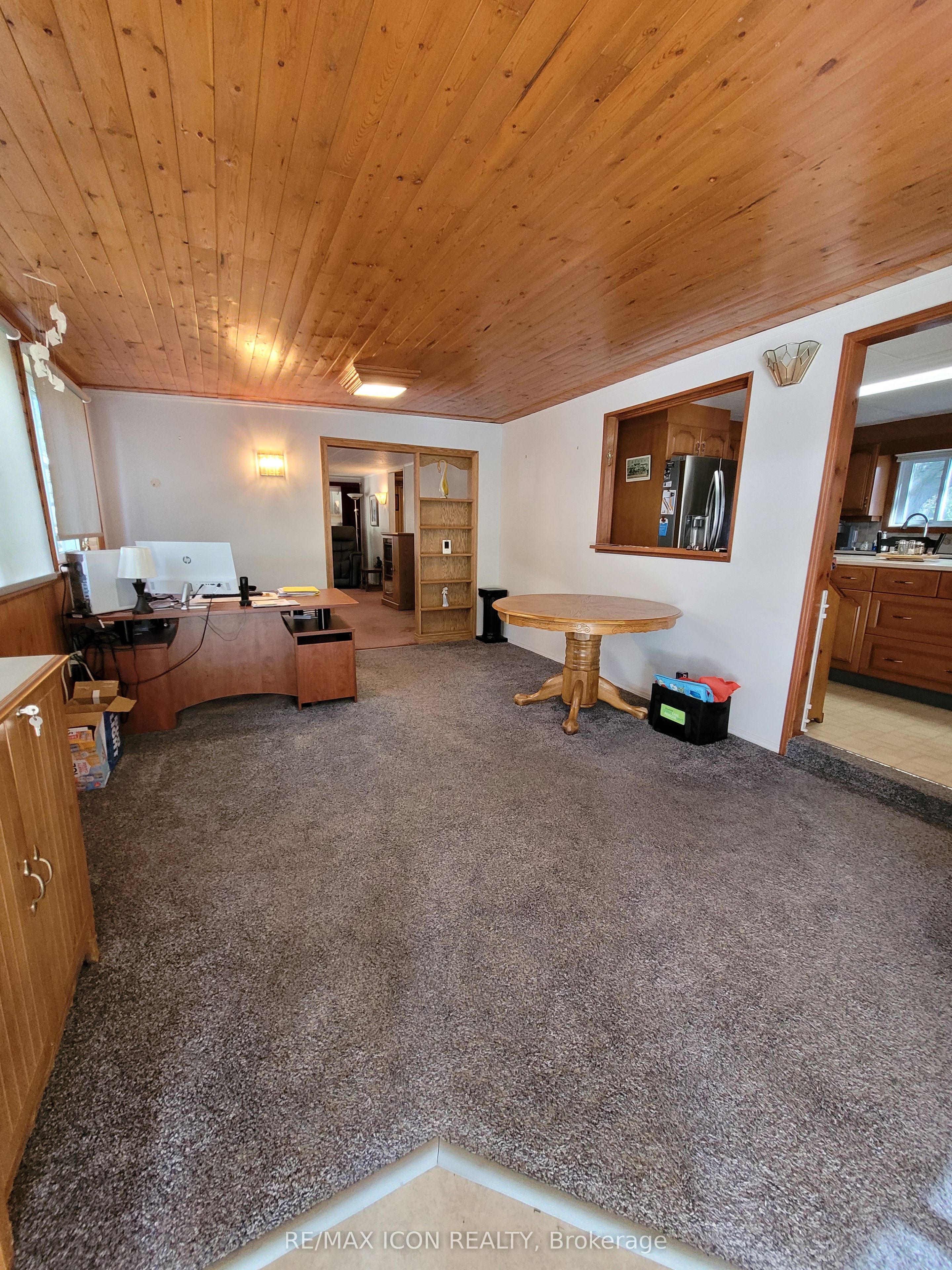 9839 Lakeshore Road 5 Property Photo 13