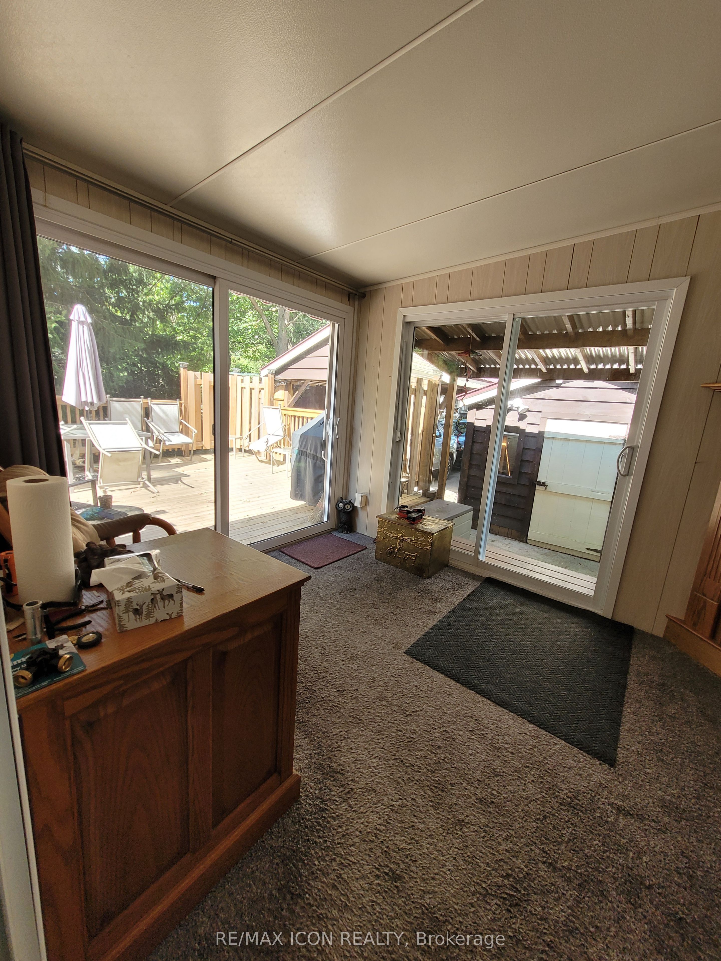 9839 Lakeshore Road 5 Property Photo 14