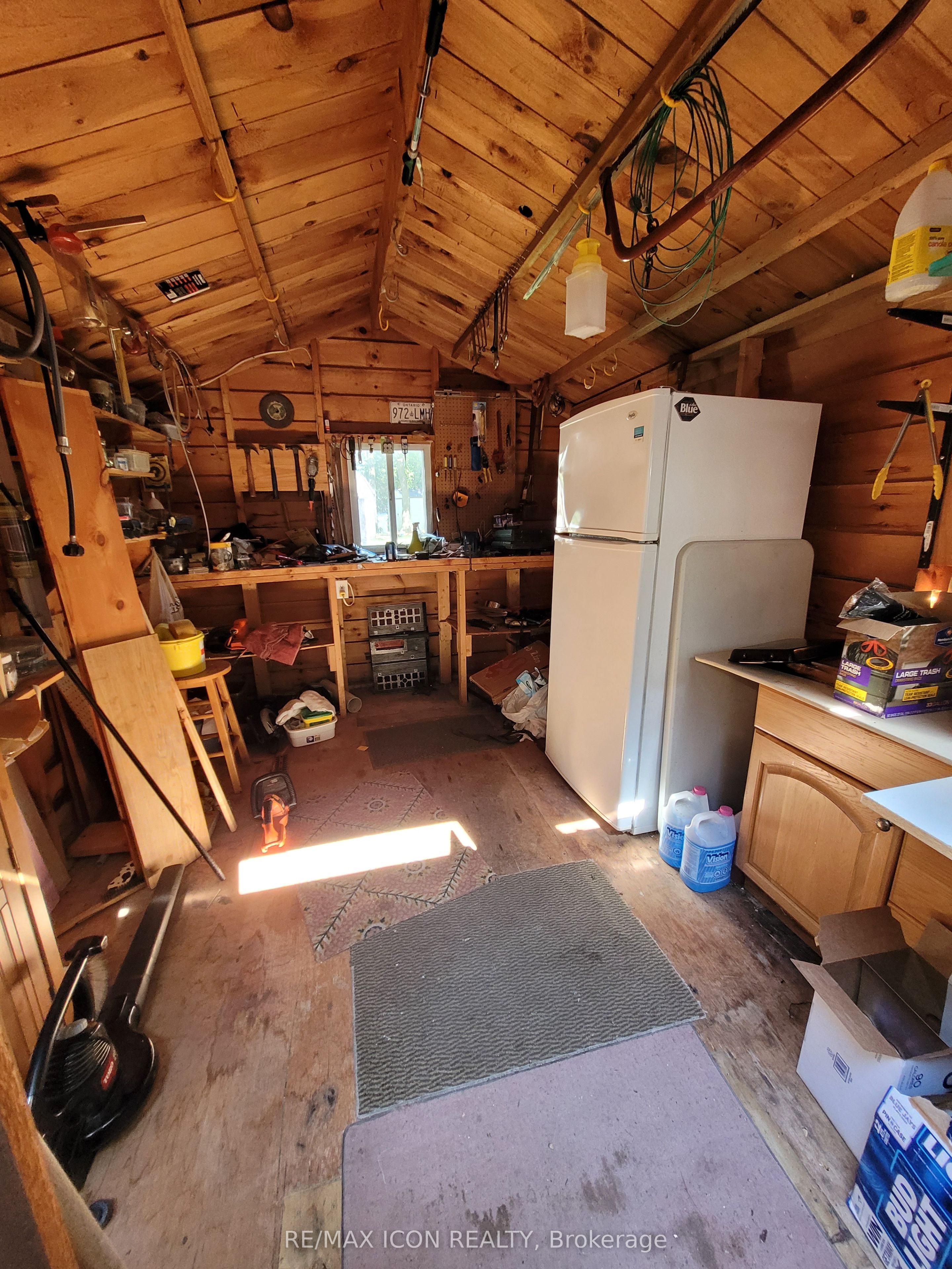 9839 Lakeshore Road 5 Property Photo 18