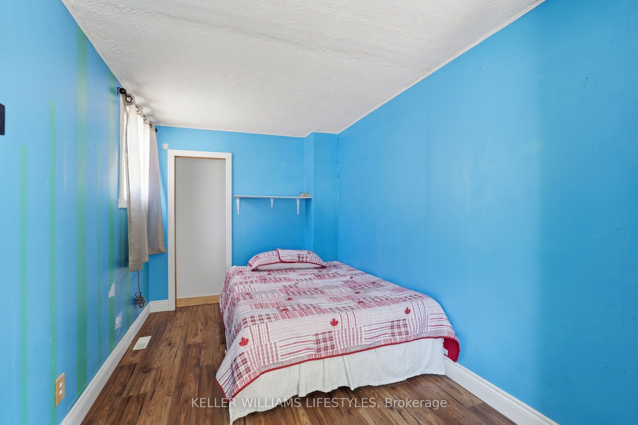 118 Emery Street W Property Photo 21