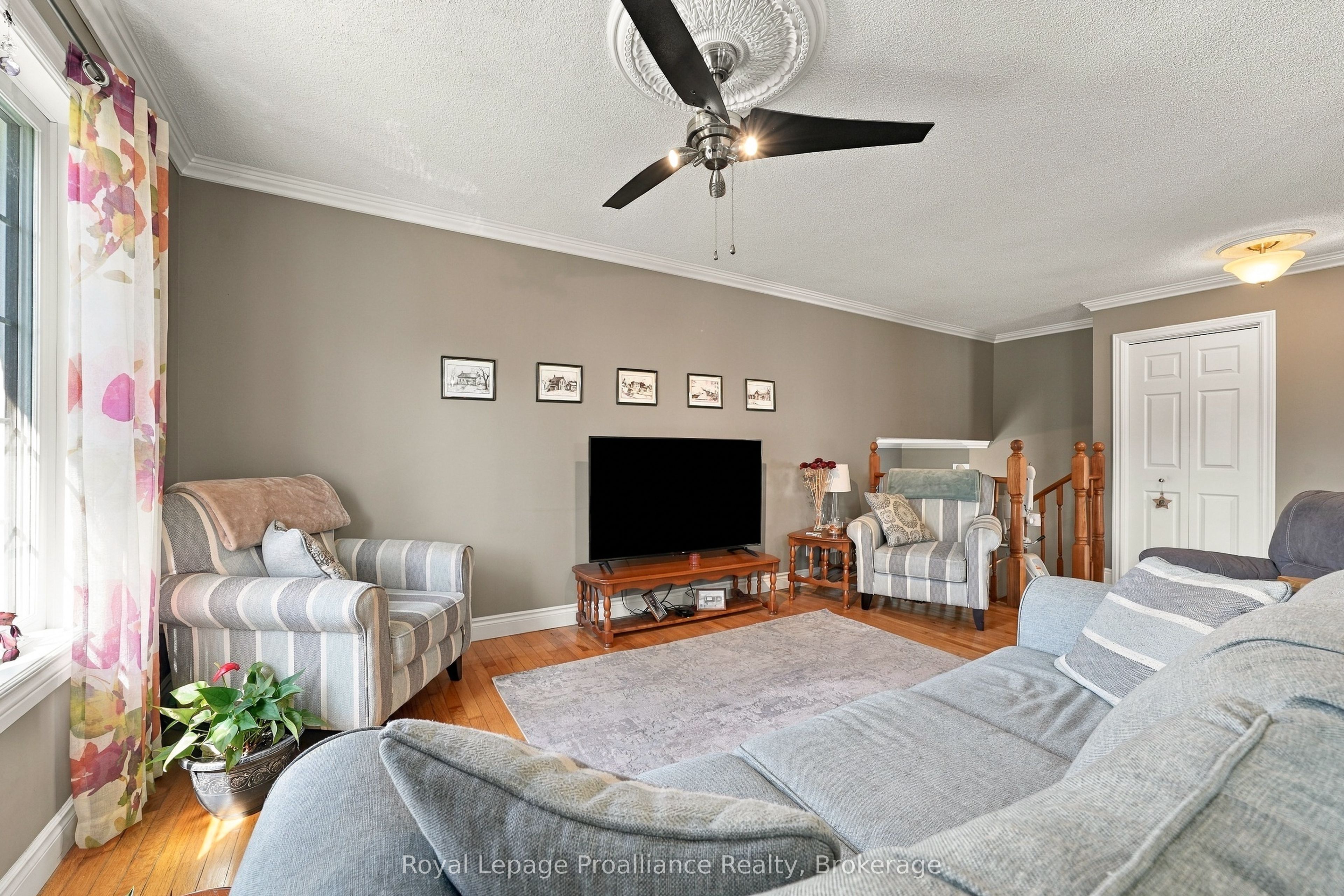 99 Westwind Crescent Property Photo 10