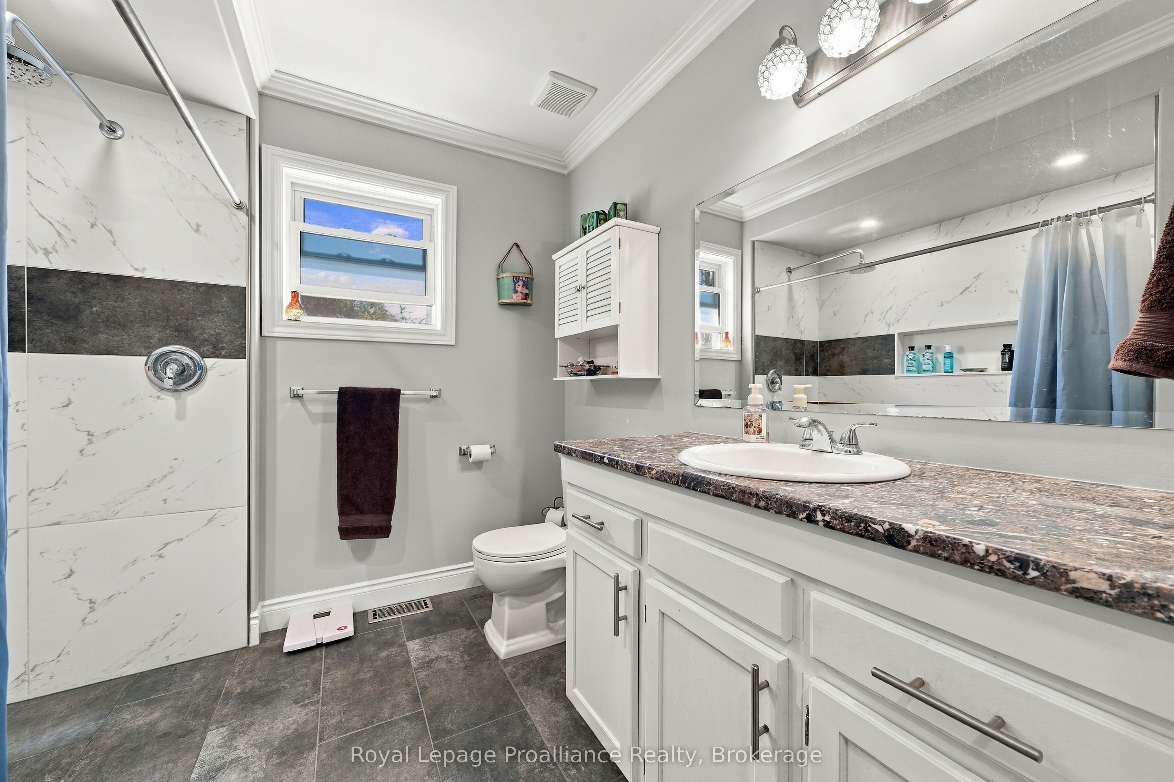 99 Westwind Crescent Property Photo 19