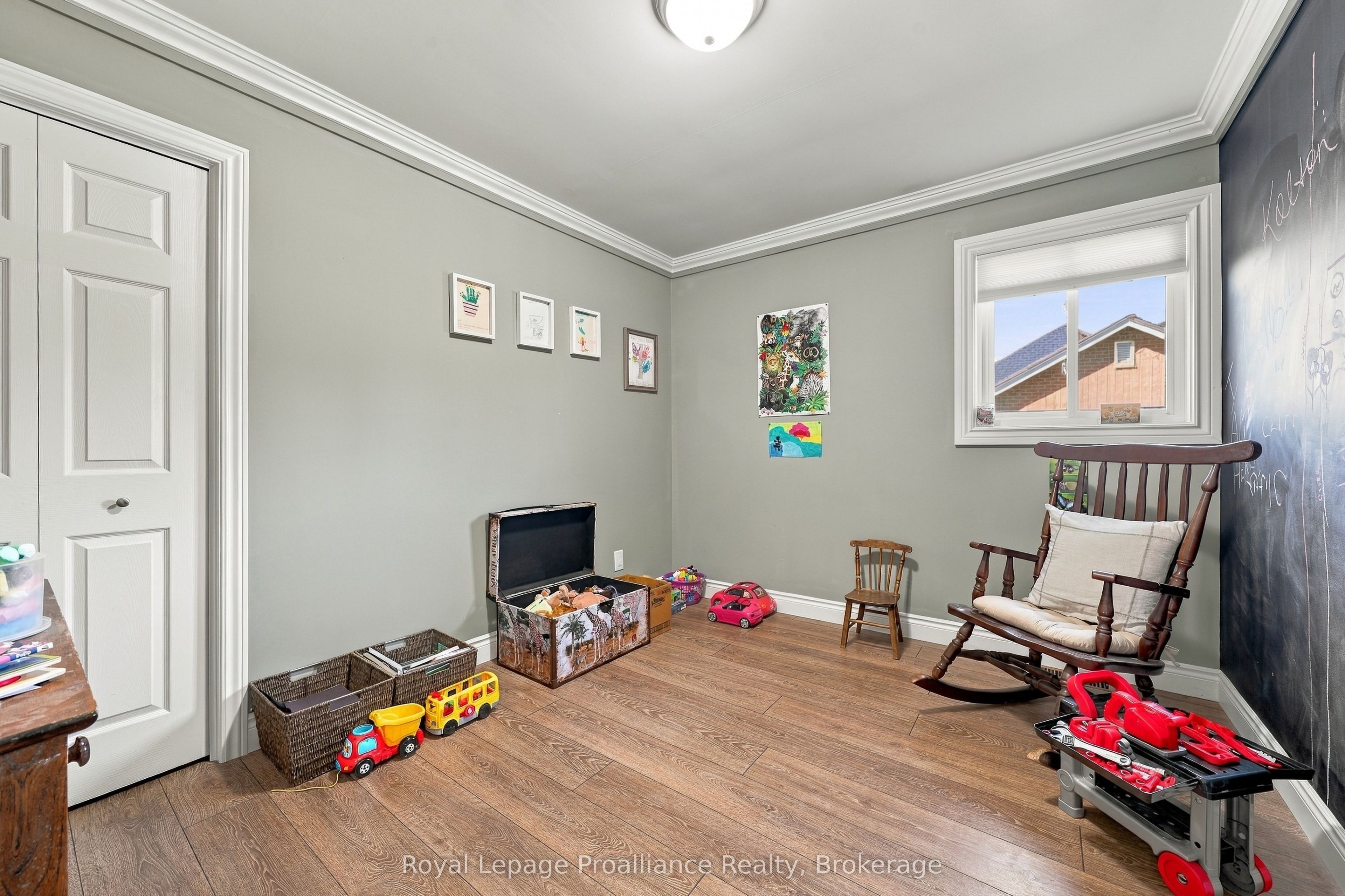 99 Westwind Crescent Property Photo 25
