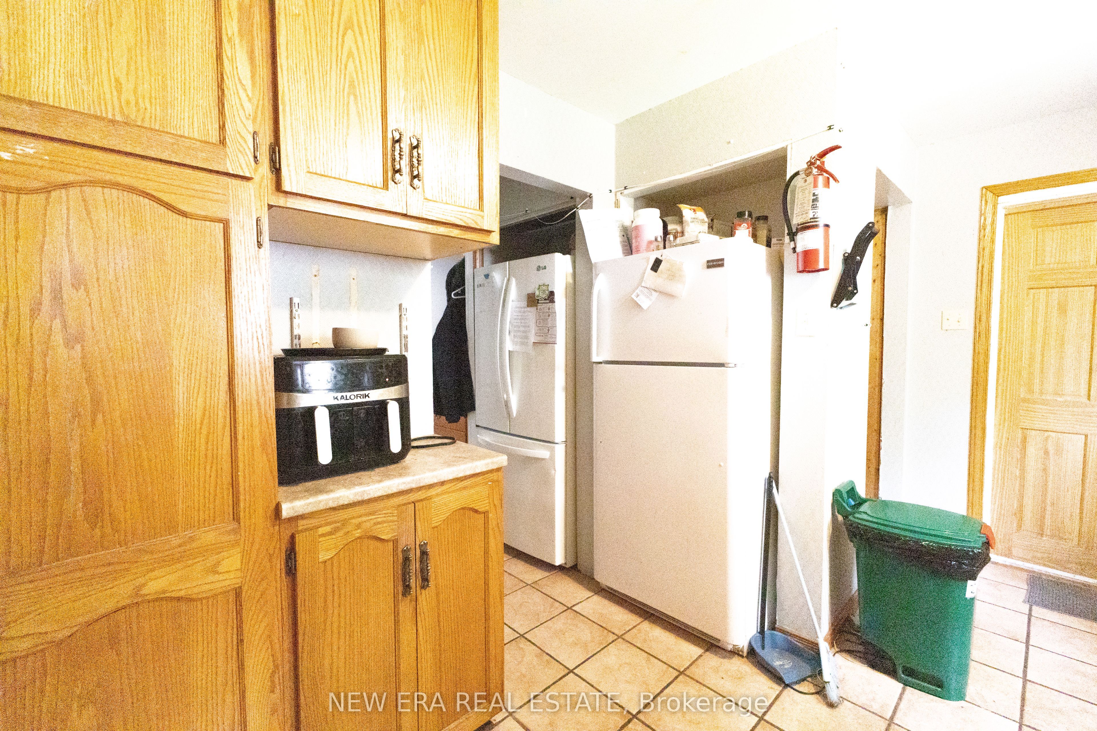 58 Amherst Drive Property Photo 2