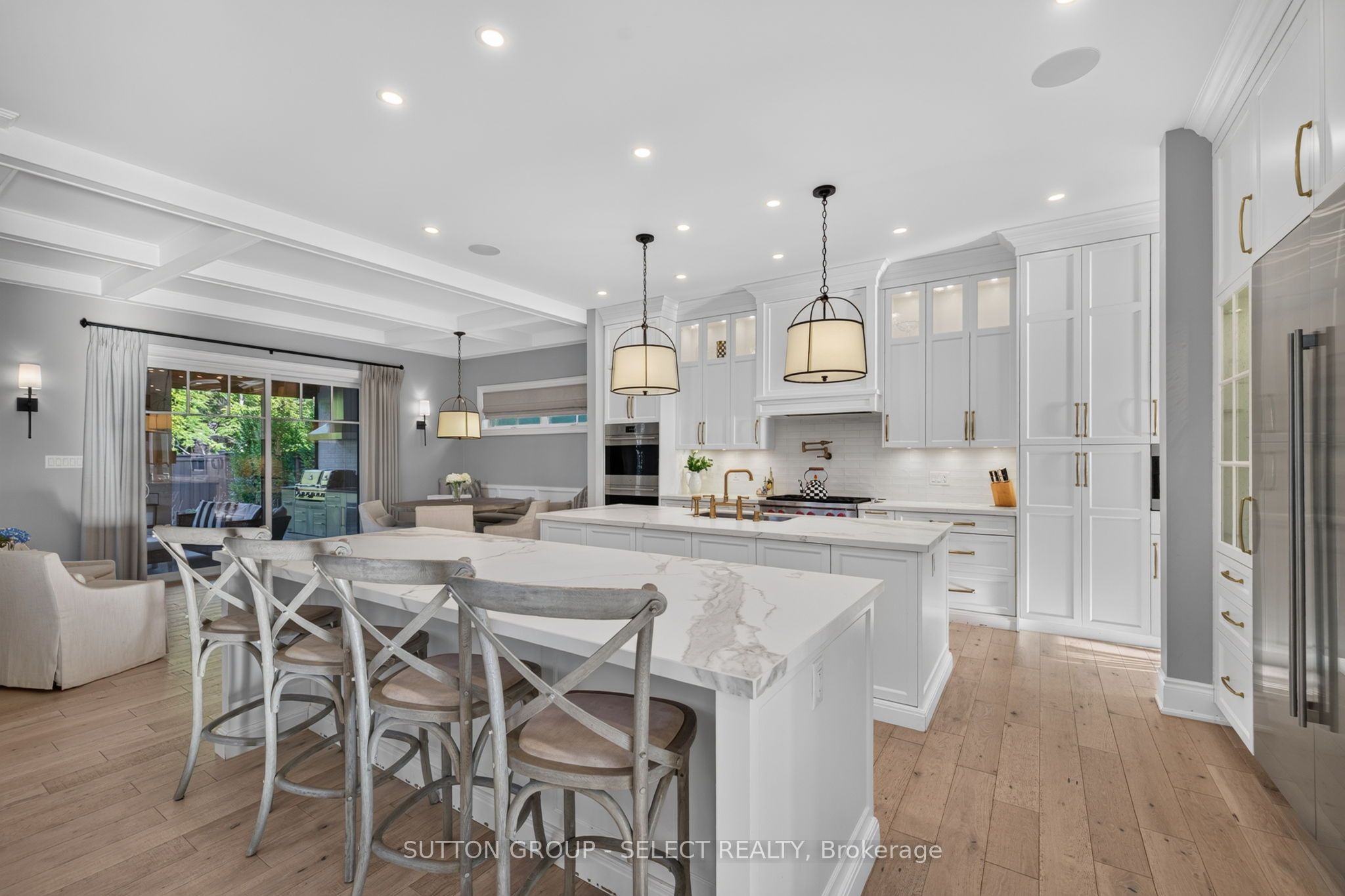 1764 Upper West Avenue Property Photo 11
