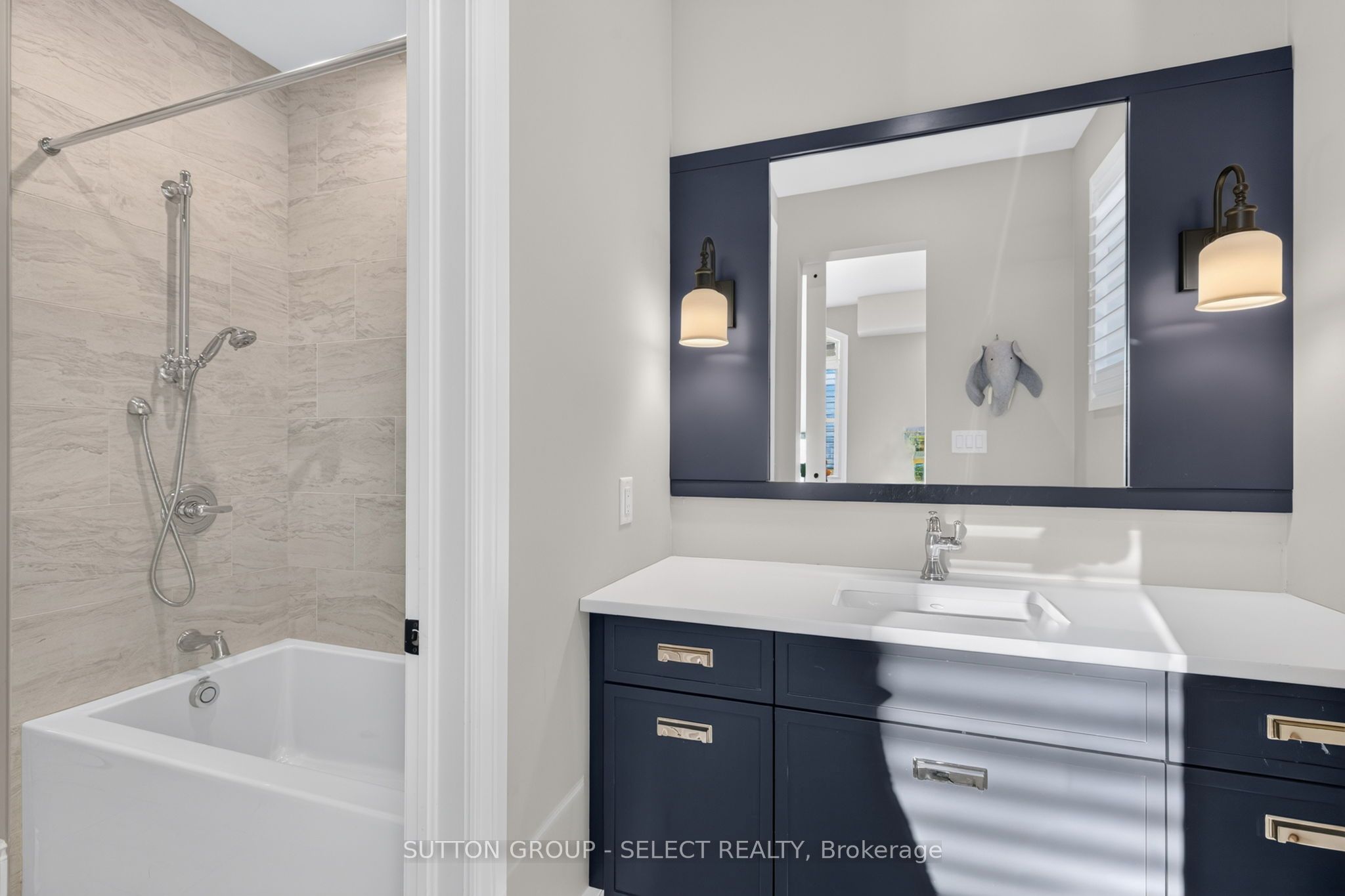 1764 Upper West Avenue Property Photo 27
