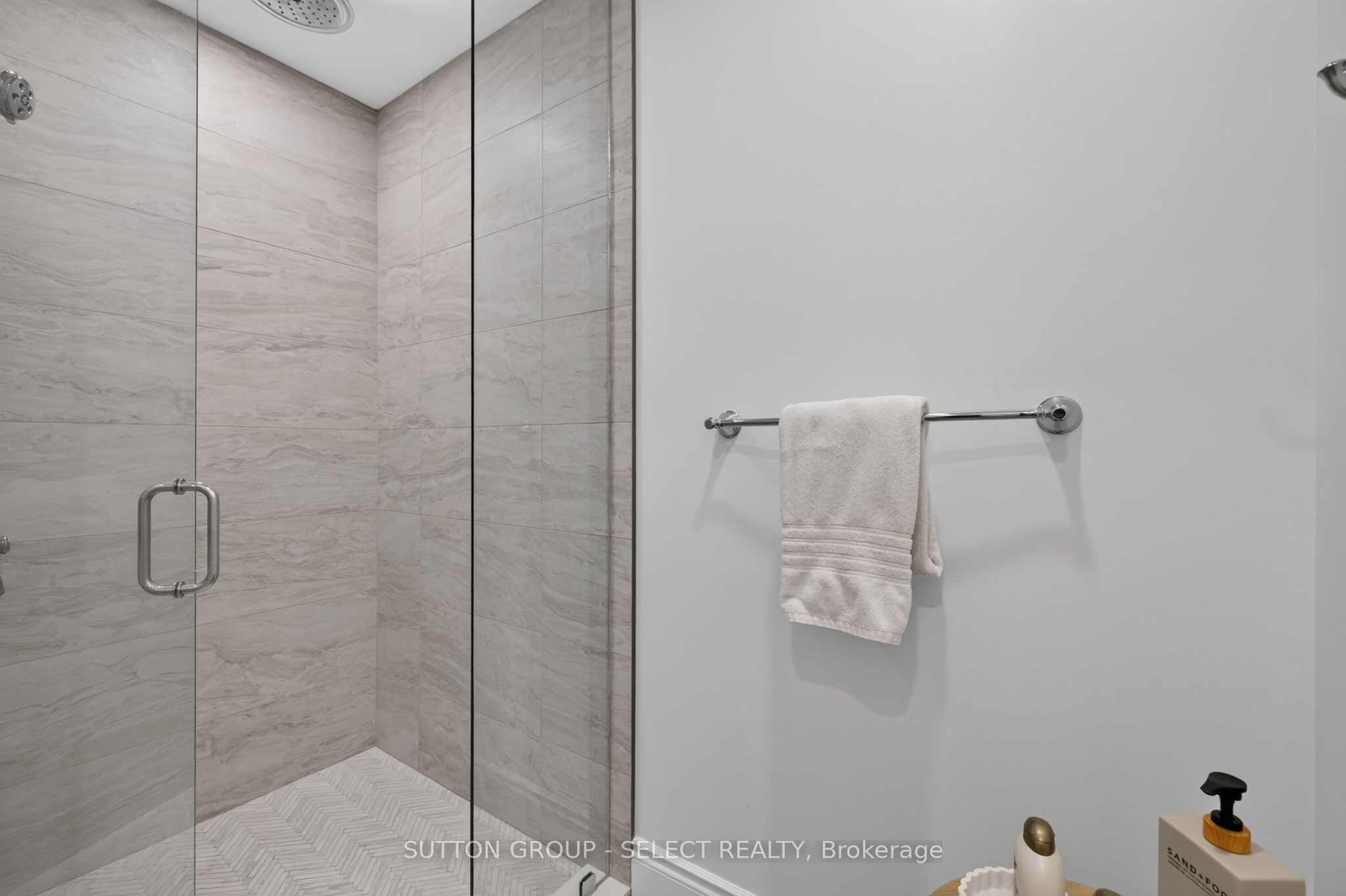 1764 Upper West Avenue Property Photo 30