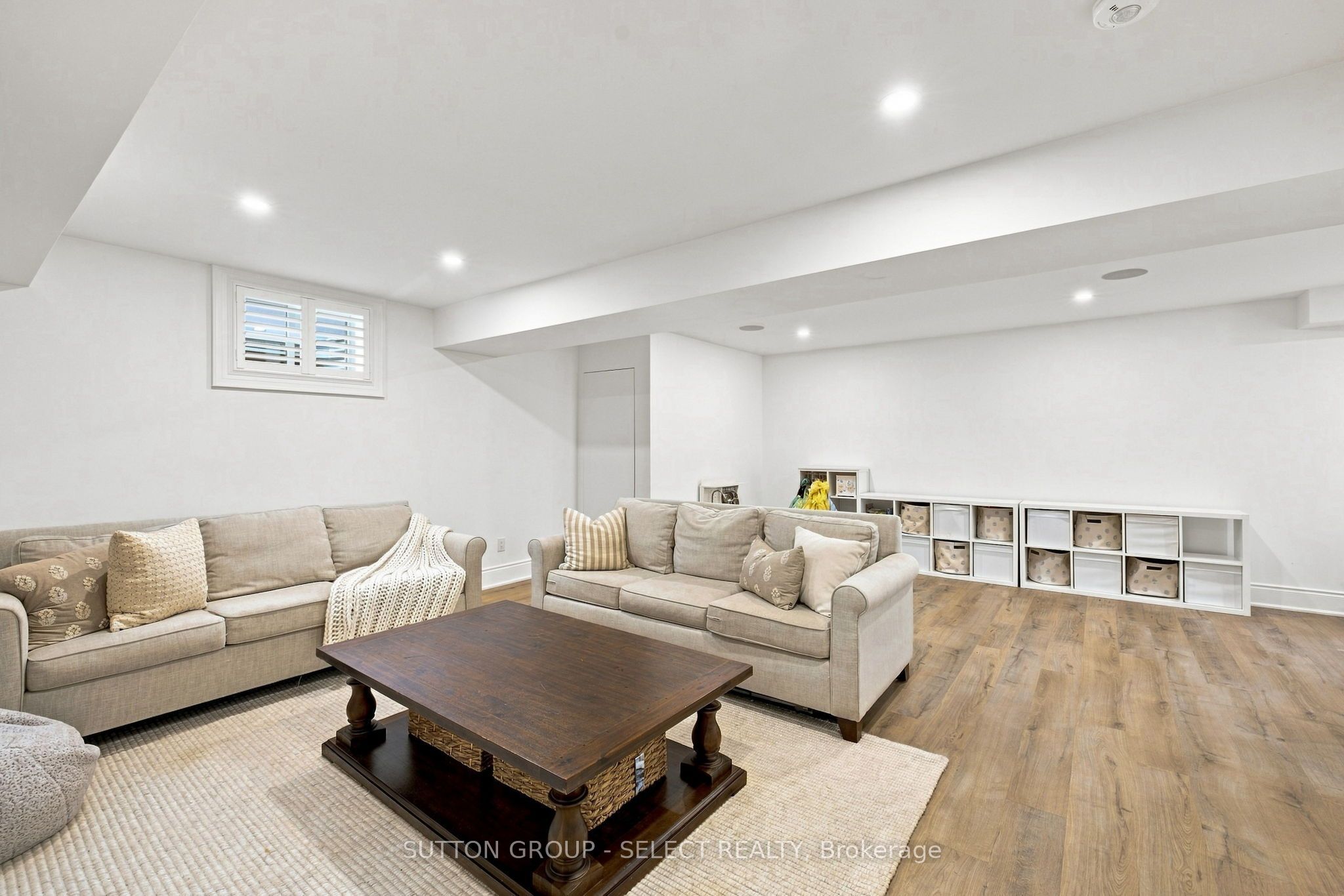 1764 Upper West Avenue Property Photo 34