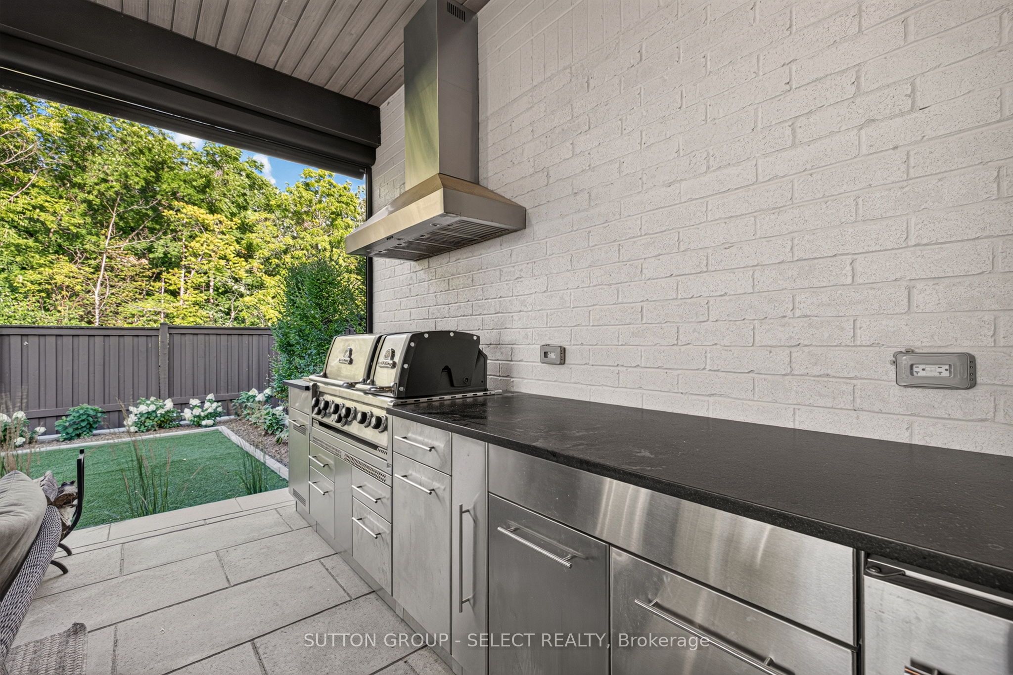 1764 Upper West Avenue Property Photo 42