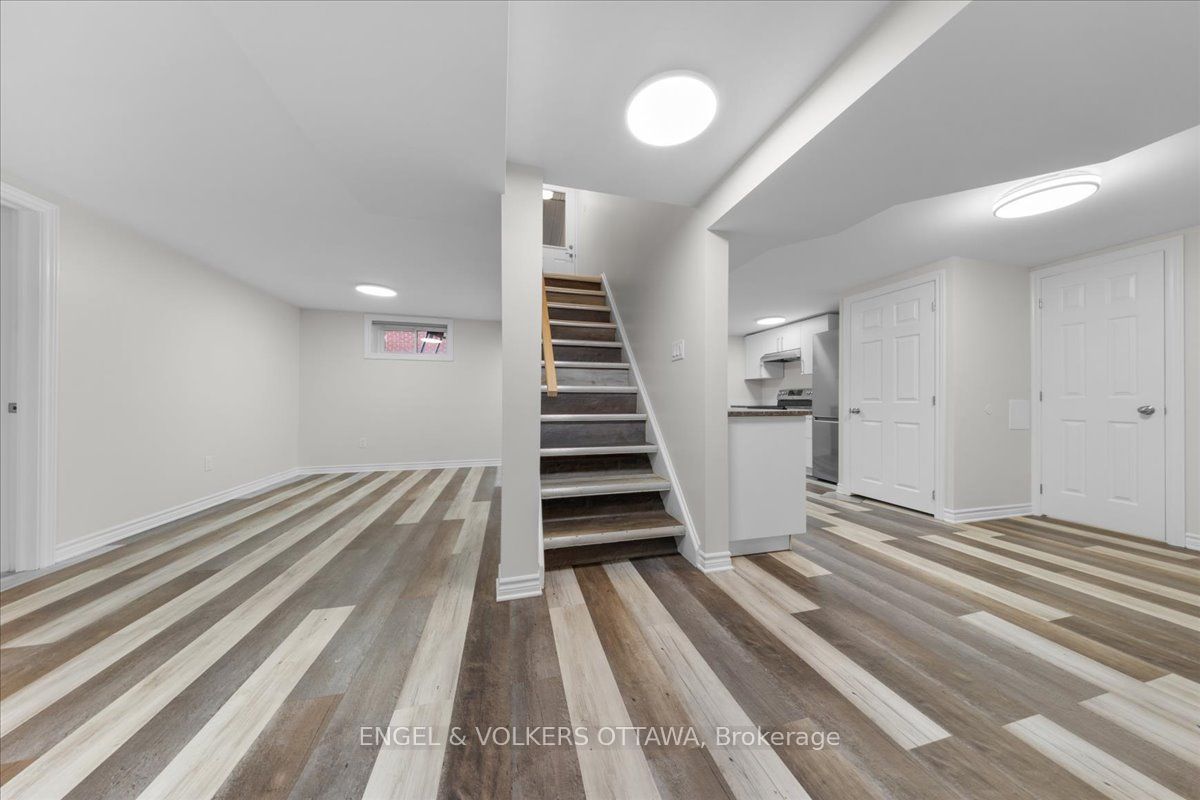 616 Browning Avenue B Property Photo 3