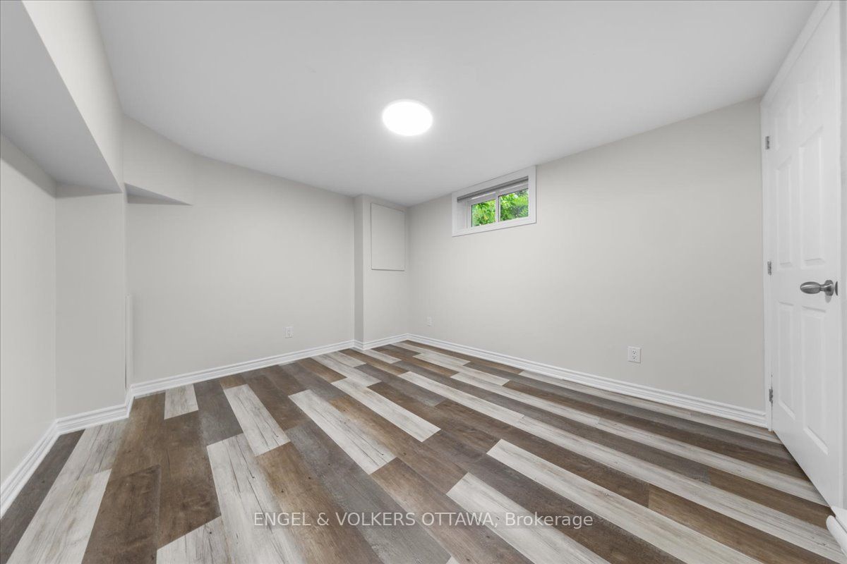 616 Browning Avenue B Property Photo 20
