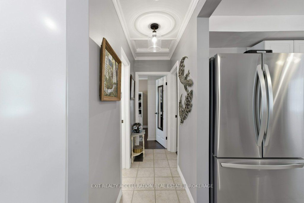 210 Union Street Property Photo 14