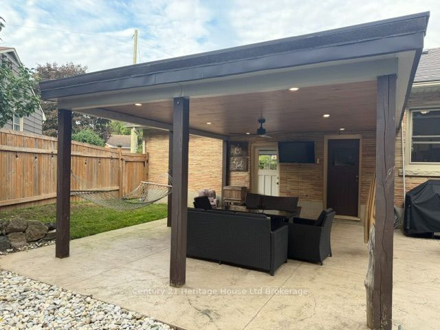 31 Parkwood Drive Property Photo 19