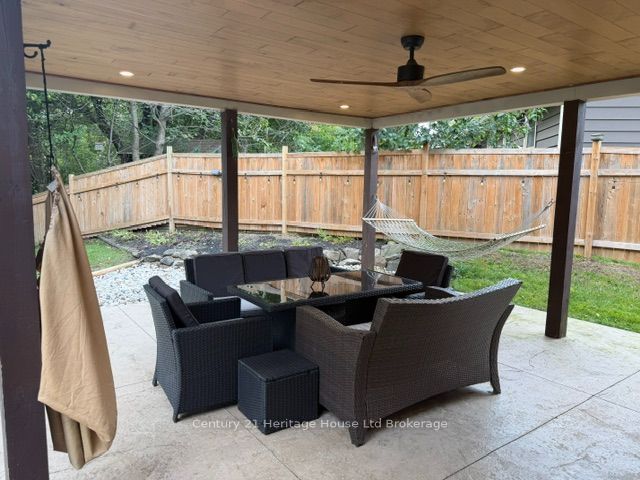 31 Parkwood Drive Property Photo 20
