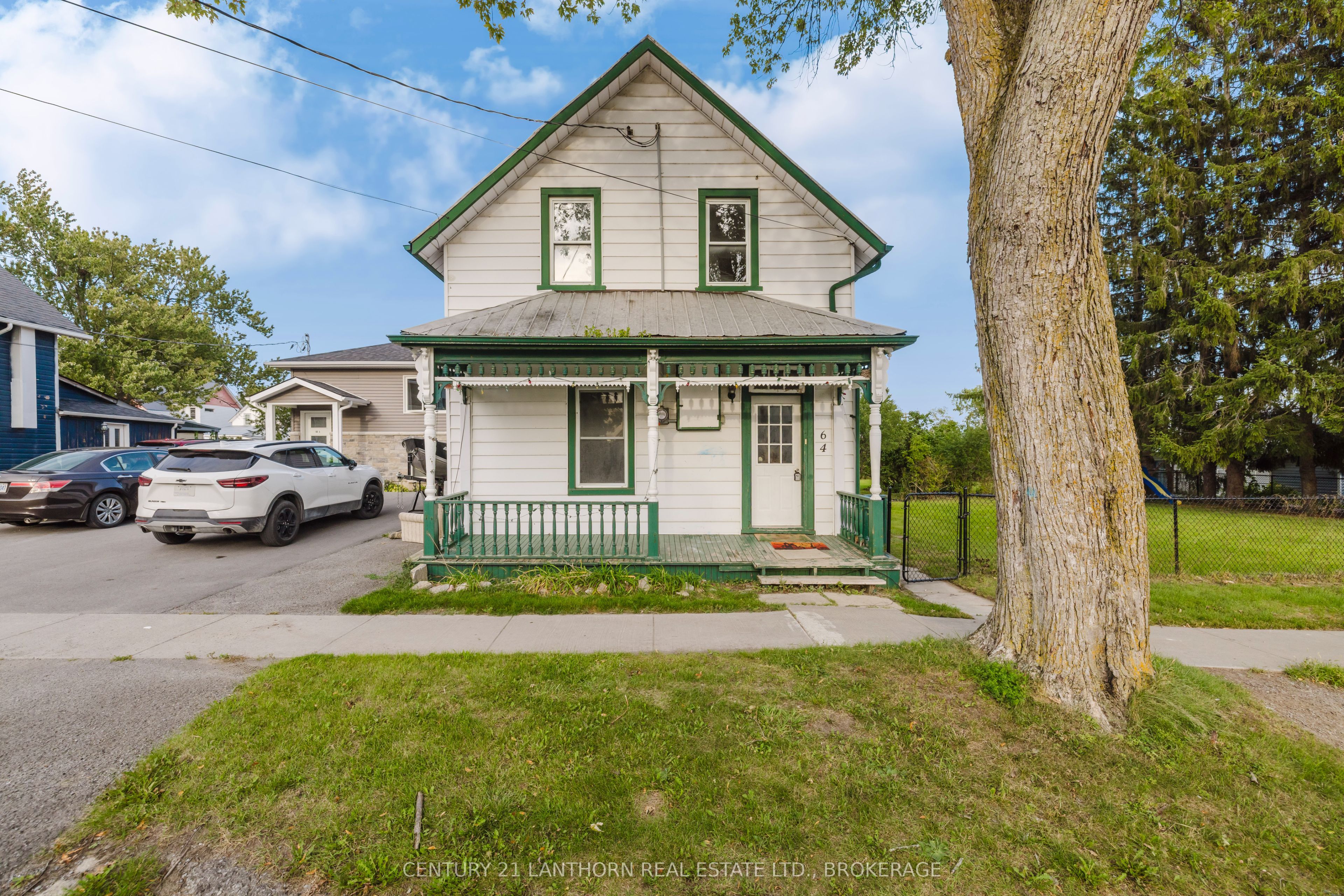 64 Green Street Property Photo 1